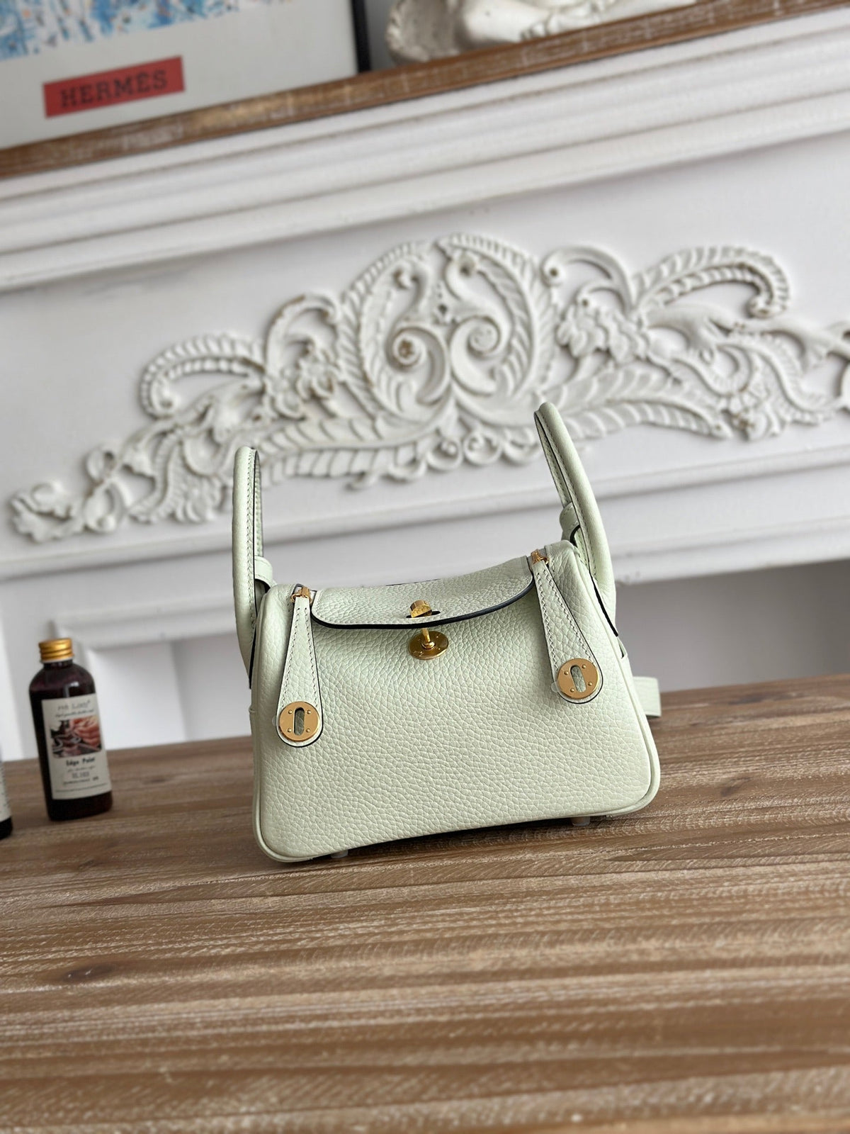 High-end Hermes 2026 Lindy Bag 19cm Togo Leather 1