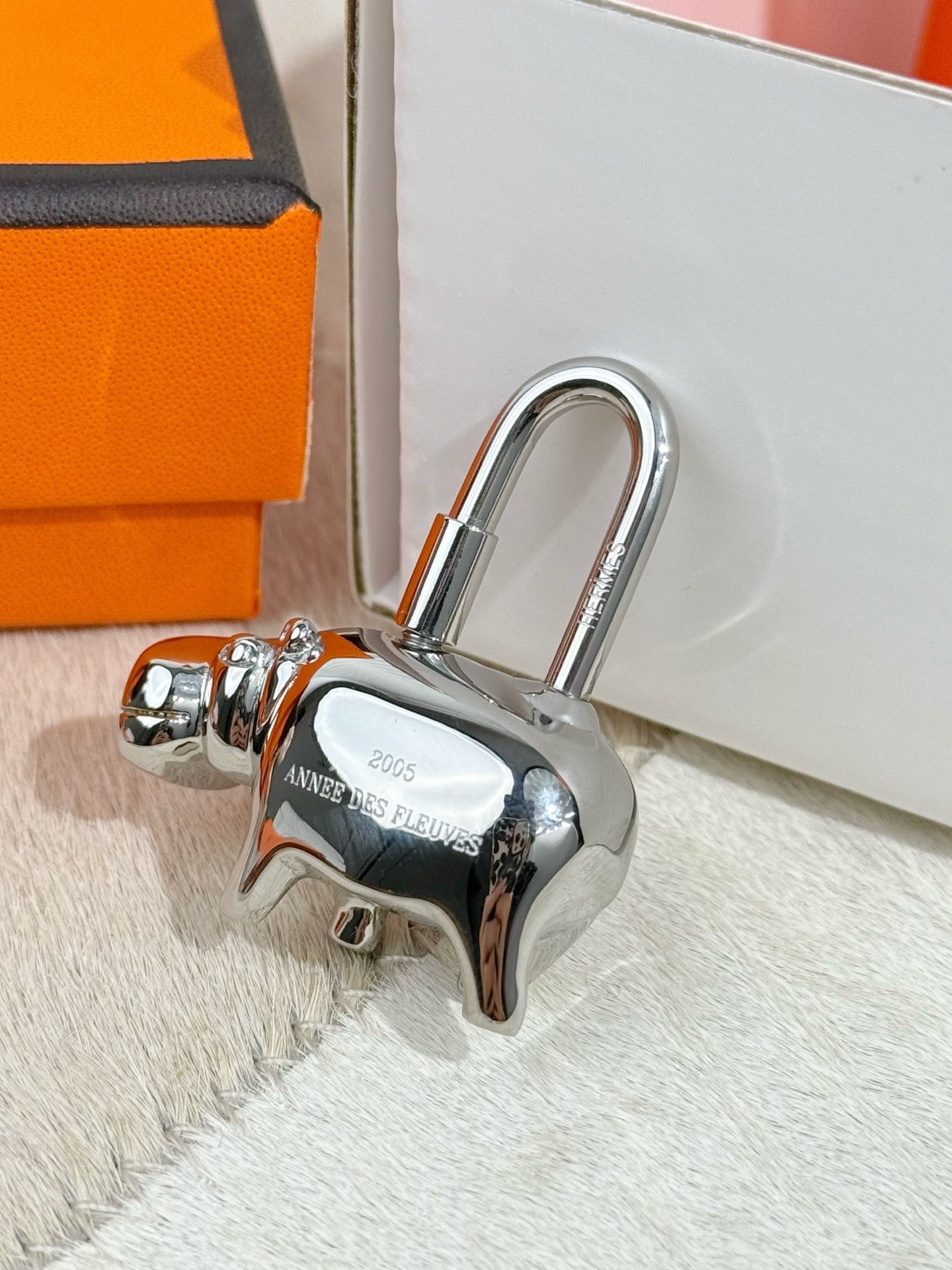 HM Hippo Lock Bag Charm