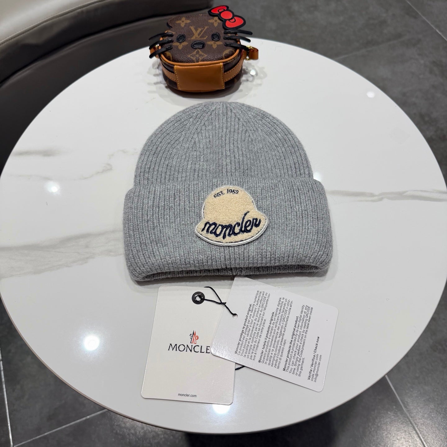 Moncler Logo-patch Beanie 435073