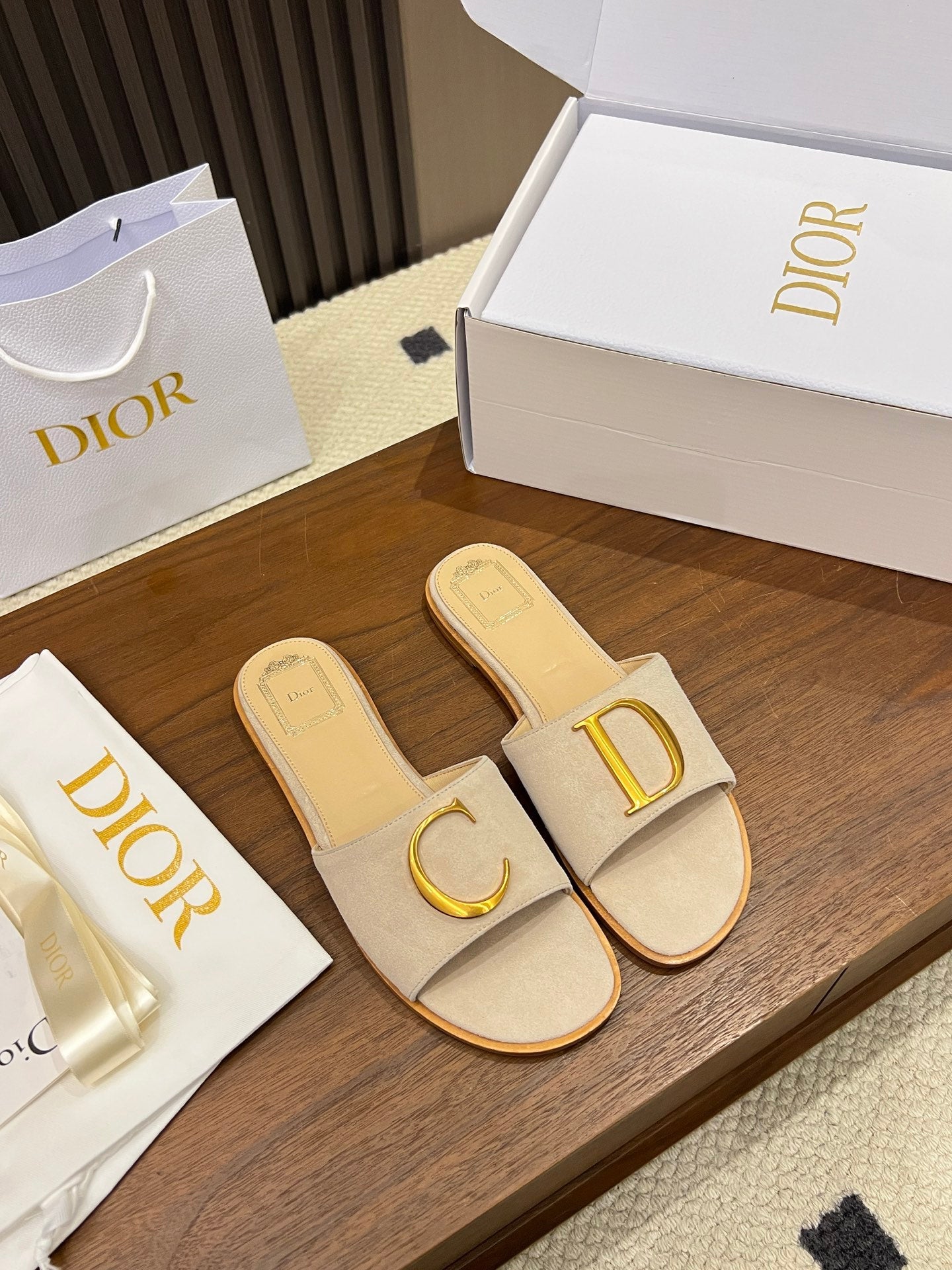 Dior 2026 Slipper Leather 904812