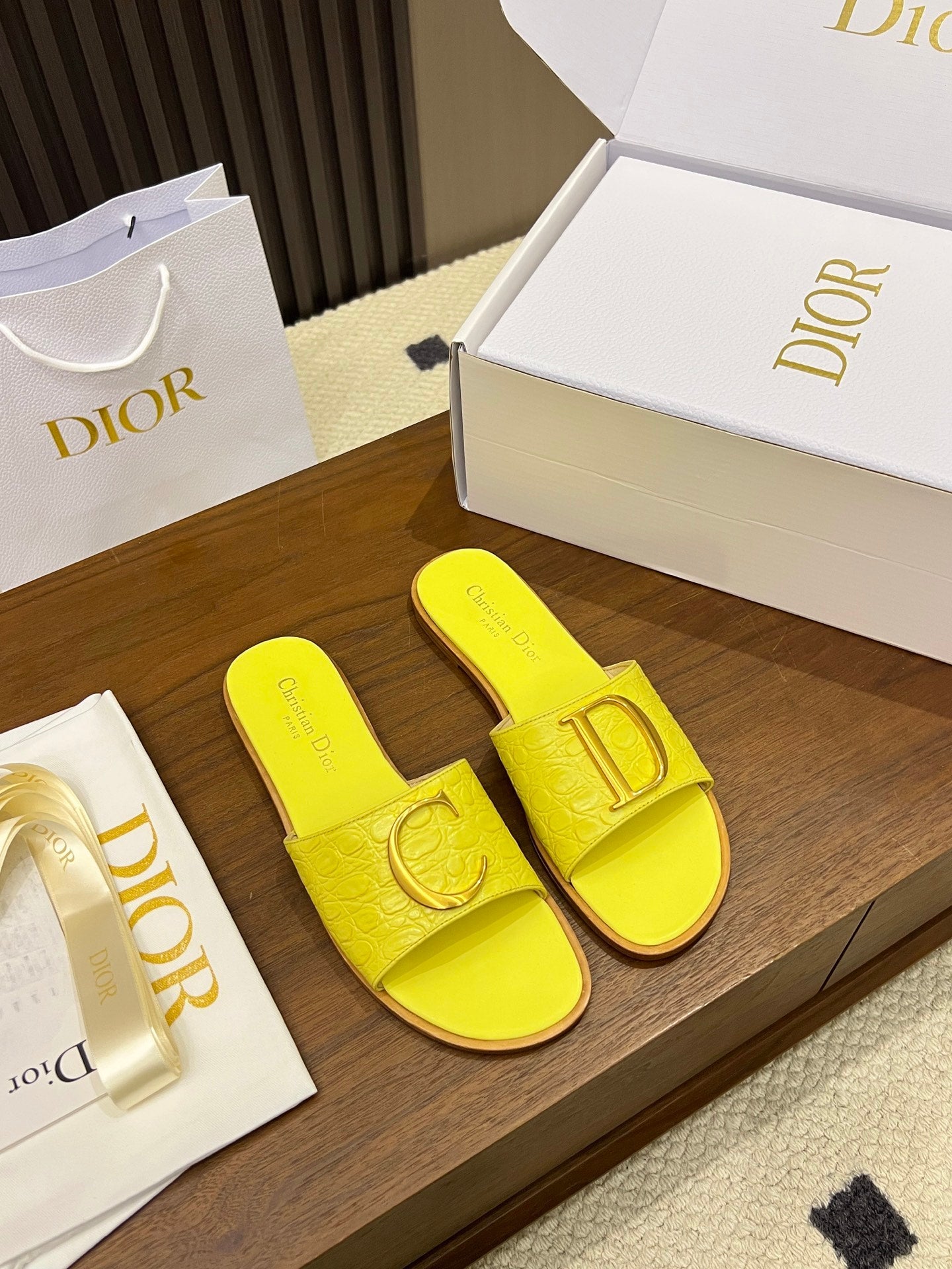 Dior 2026 Slipper Leather 904812