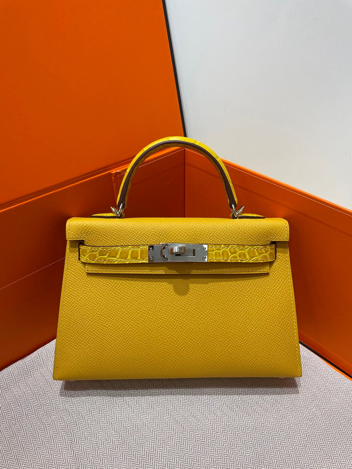 High-end Hermes 2026 Mini Kelly Bag 19cm Crocodile/Epsom Leather