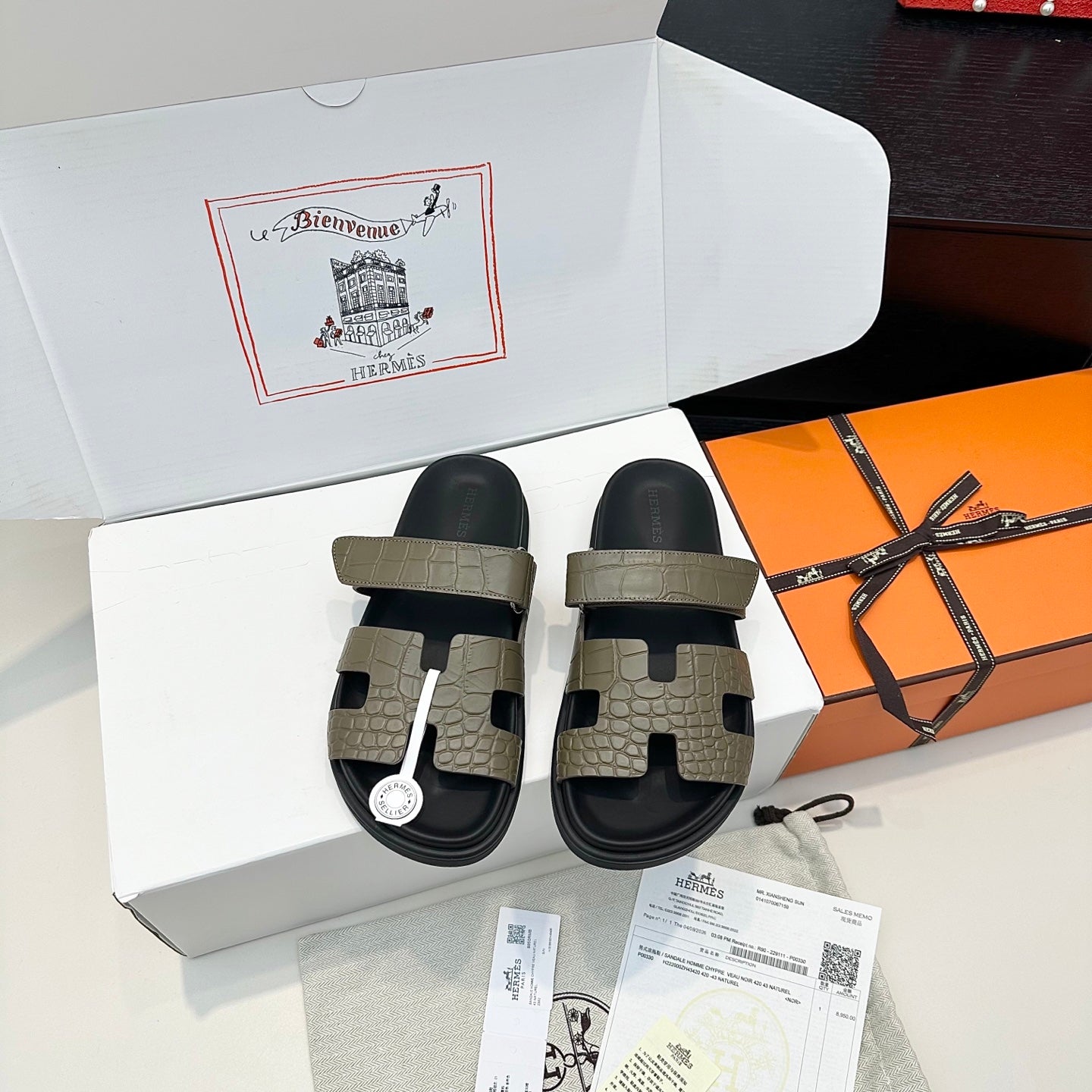 Hermes 2026 Chypre Sandal Crocodile-patterned Cowhide 969065
