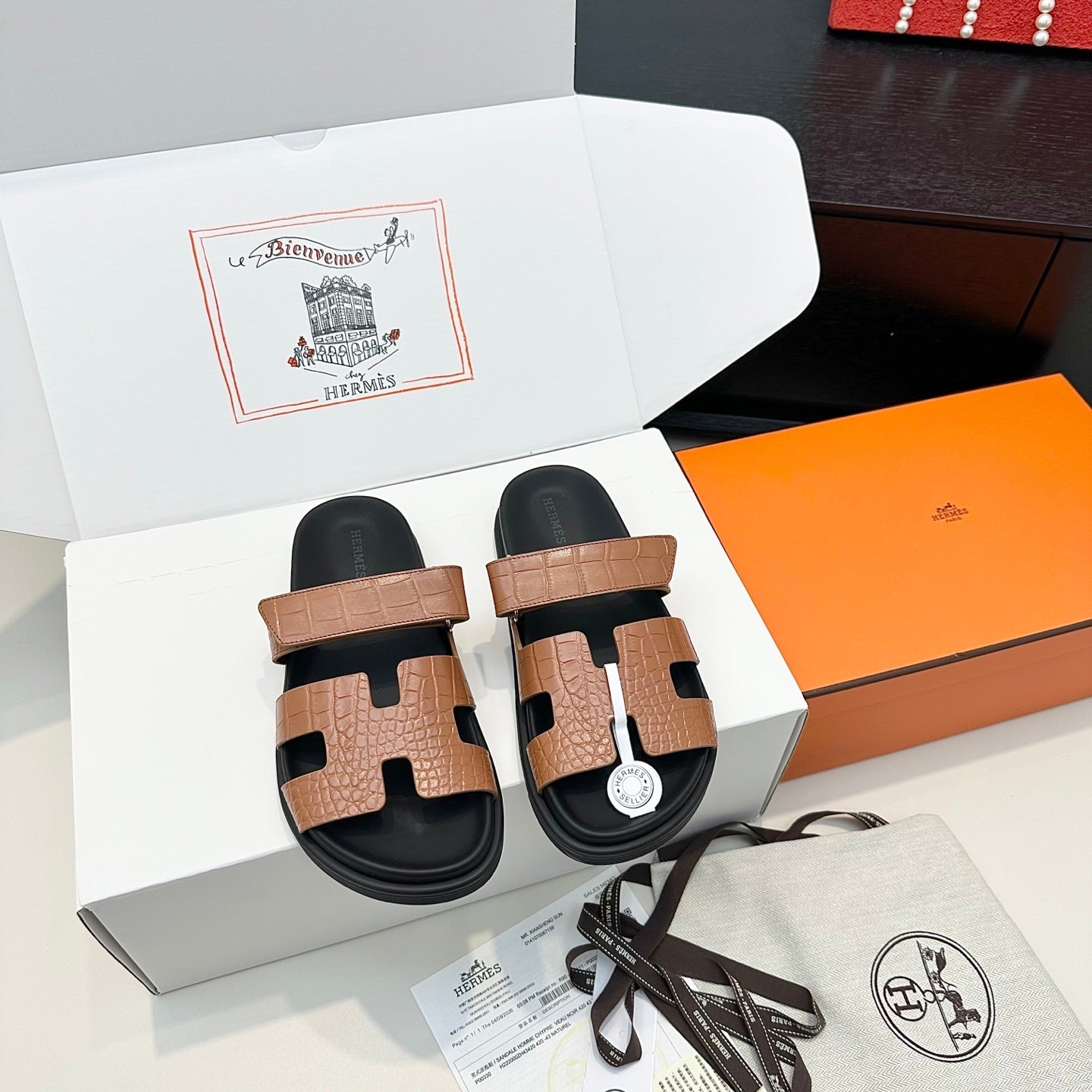 Hermes 2026 Chypre Sandal Crocodile-patterned Cowhide 969065