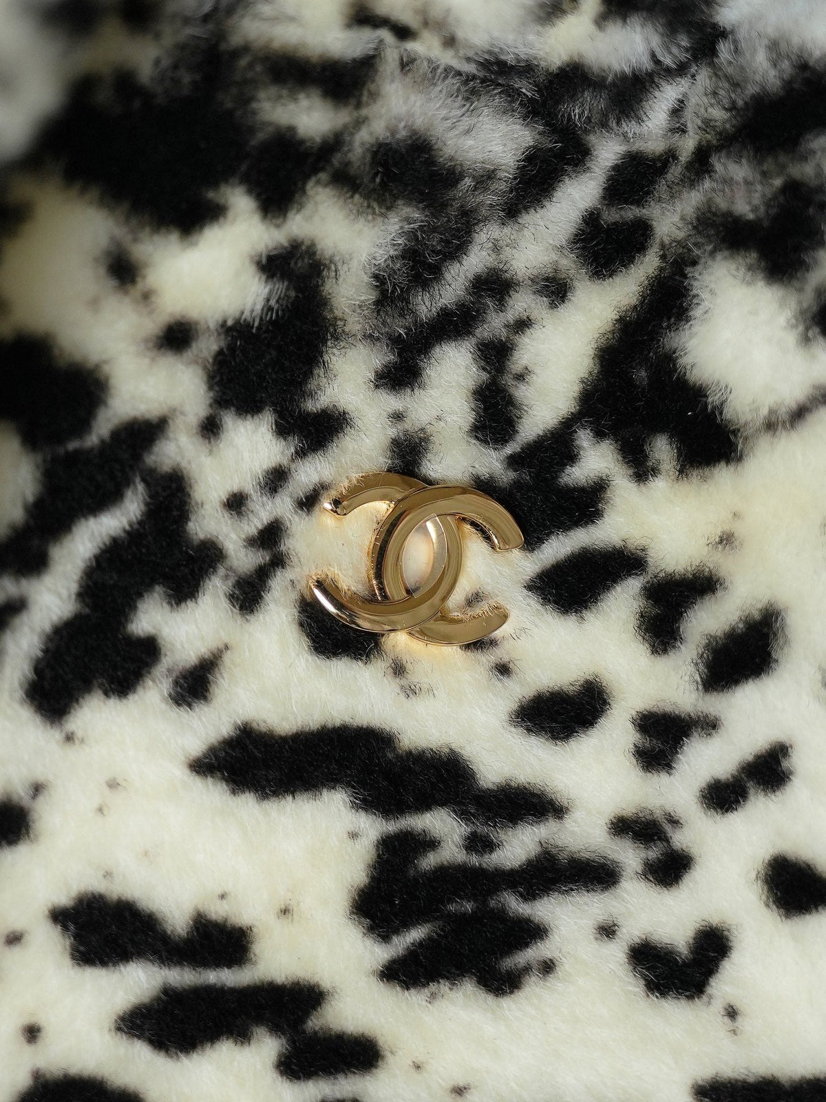 Chanel 2026 Pony Hair Printed Chic Lady Shoulder Bag Black White Wool