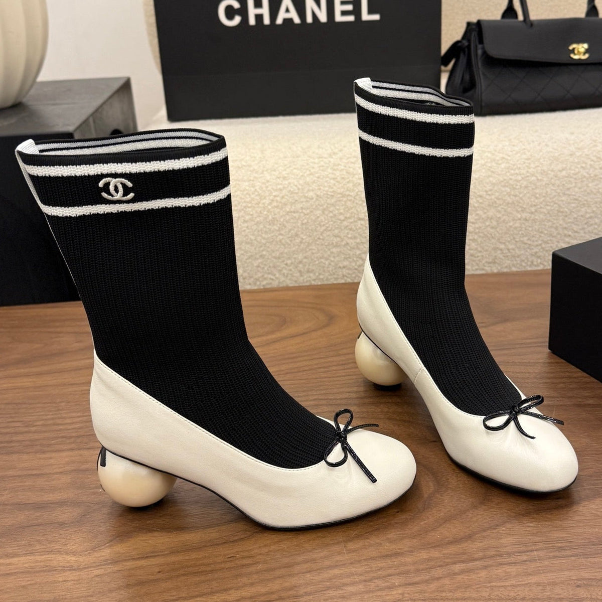 Chanel 2026 Pearl Sock Ankle Boots 65mm Cowhide Knit 173311