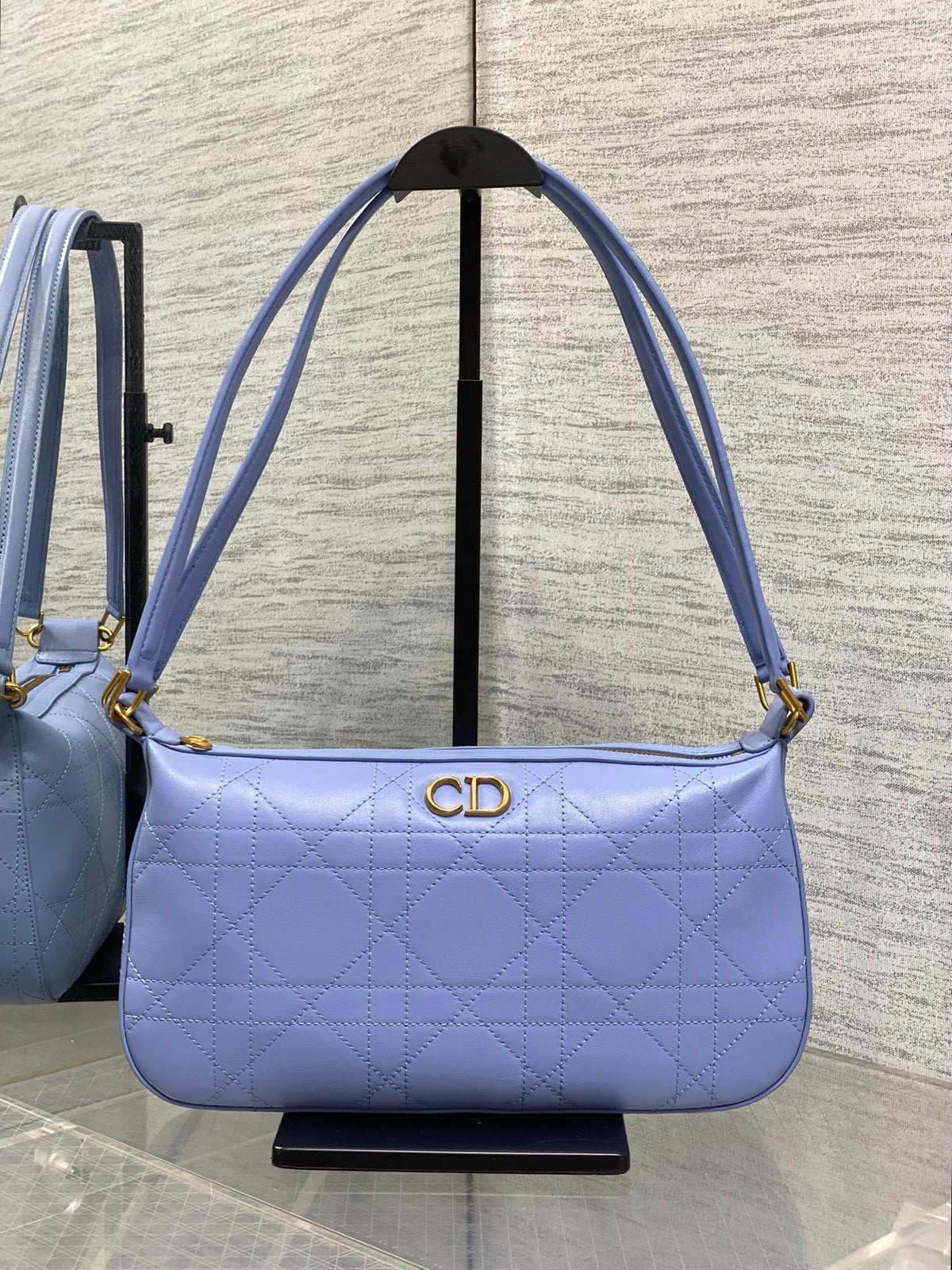 Dior 2026 Quilted Leather Zippered Shoulder Bag 26cm Suede Leather 403691