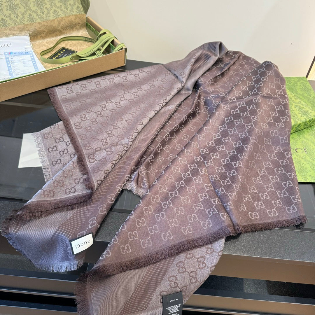 GG Scarf 140CM Taupe Twill Silk 293461