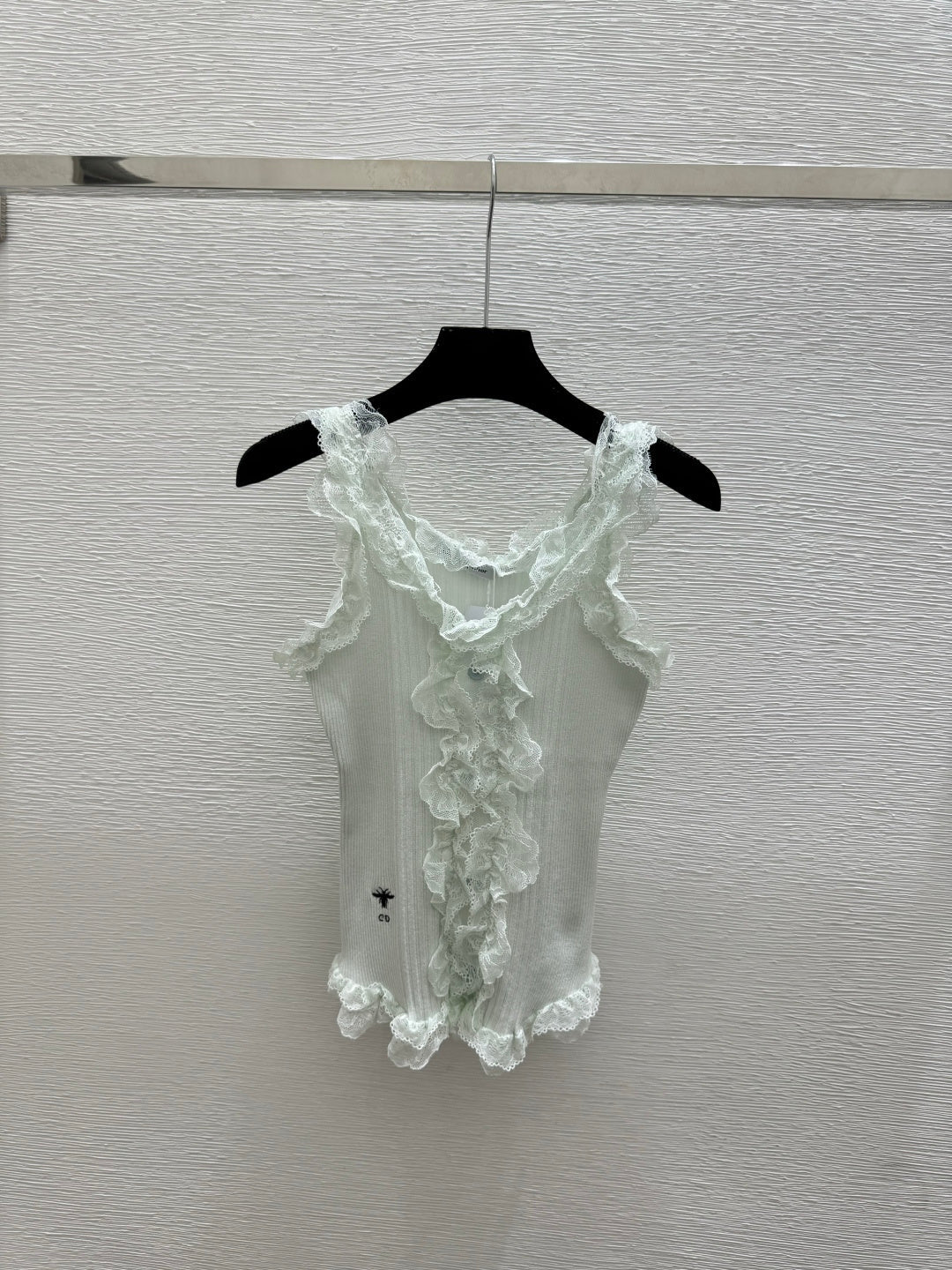 Dior 2026 Ruffled Lace Knitted Vest Cotton Wool 377974
