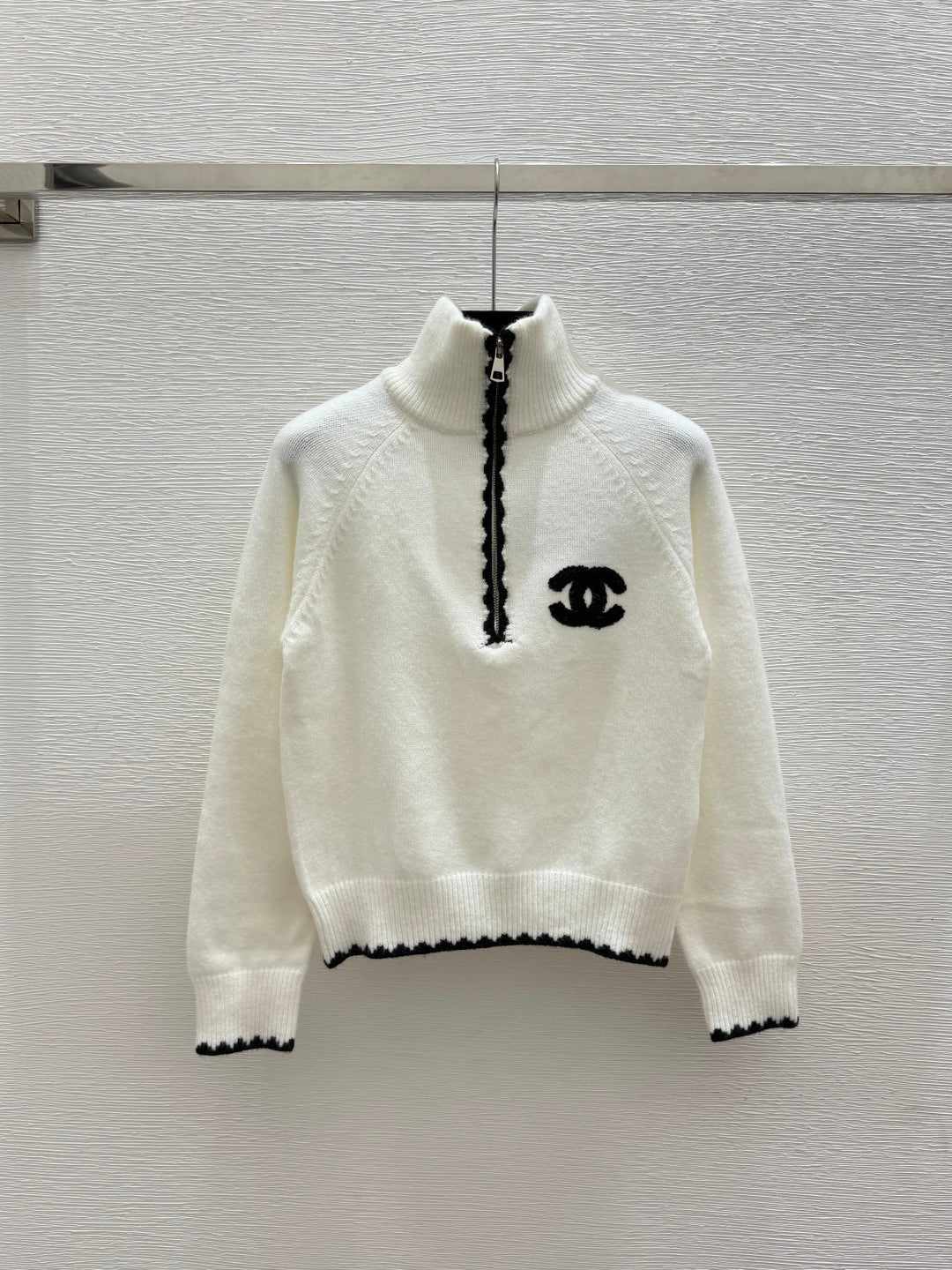 Chanel 2026 Sweater Wool 800712