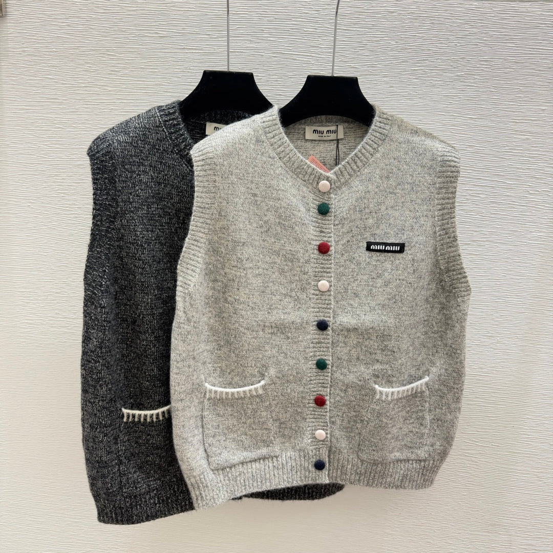 Miumiu 2026 Knitted Vest Cardigan Wool 913503