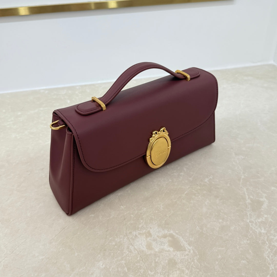 Dior 2026 Medaillon Clutch Multicolors Calfskin 165354