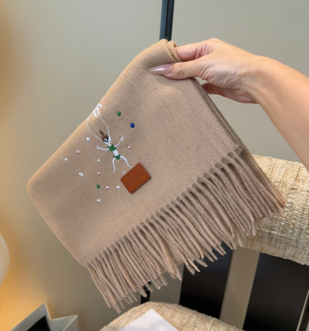 Loewe Scarf 180CM Dark Beige Cashmere 959264