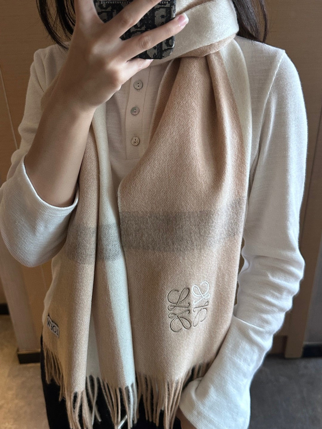 Loewe Scarf 180CM  Beige Cashmere 969481