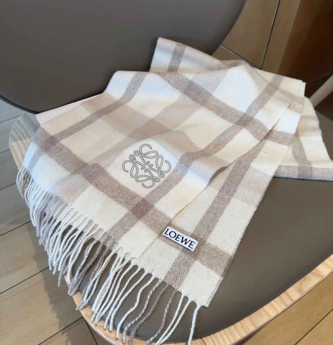 Loewe Scarf 180CM Ivory Beige Cashmere 969482