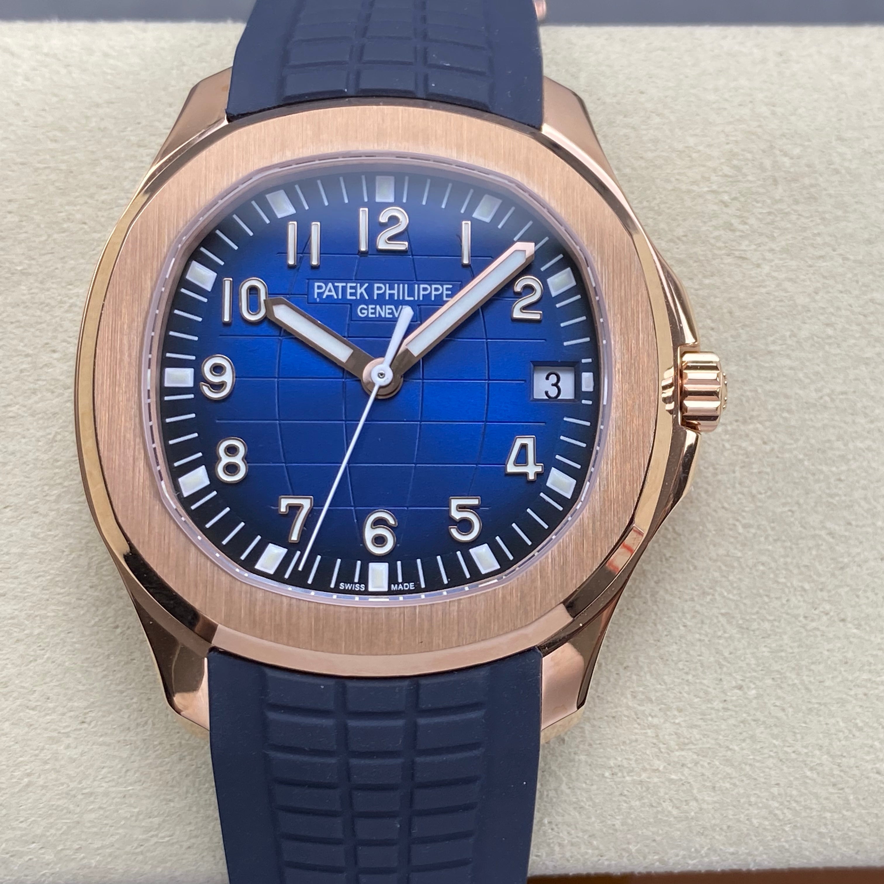 Patek Philippe Aquanaut 40mm Blue Dial Rose Gold Case Blue Rubber Strap