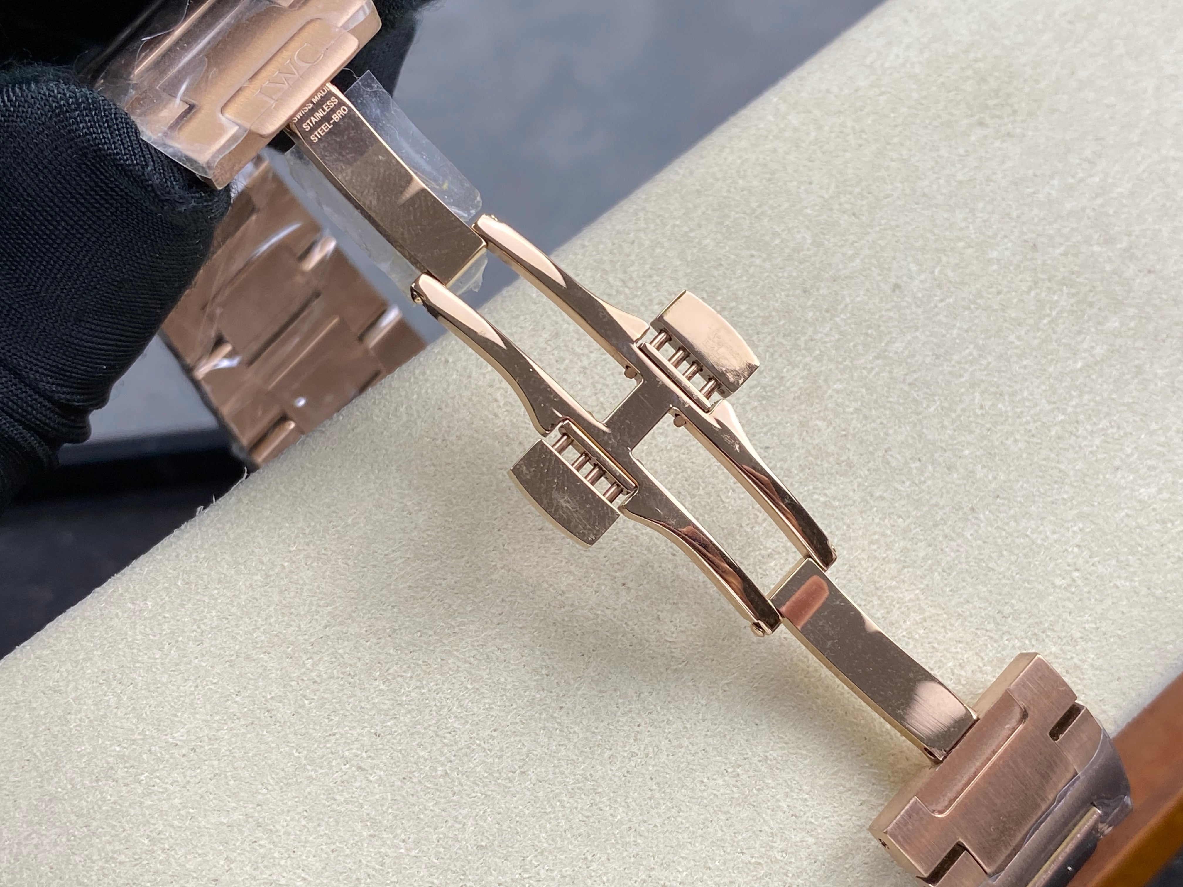IWC Ingenieur Perpetual Calendar 41 Pink Gold Case