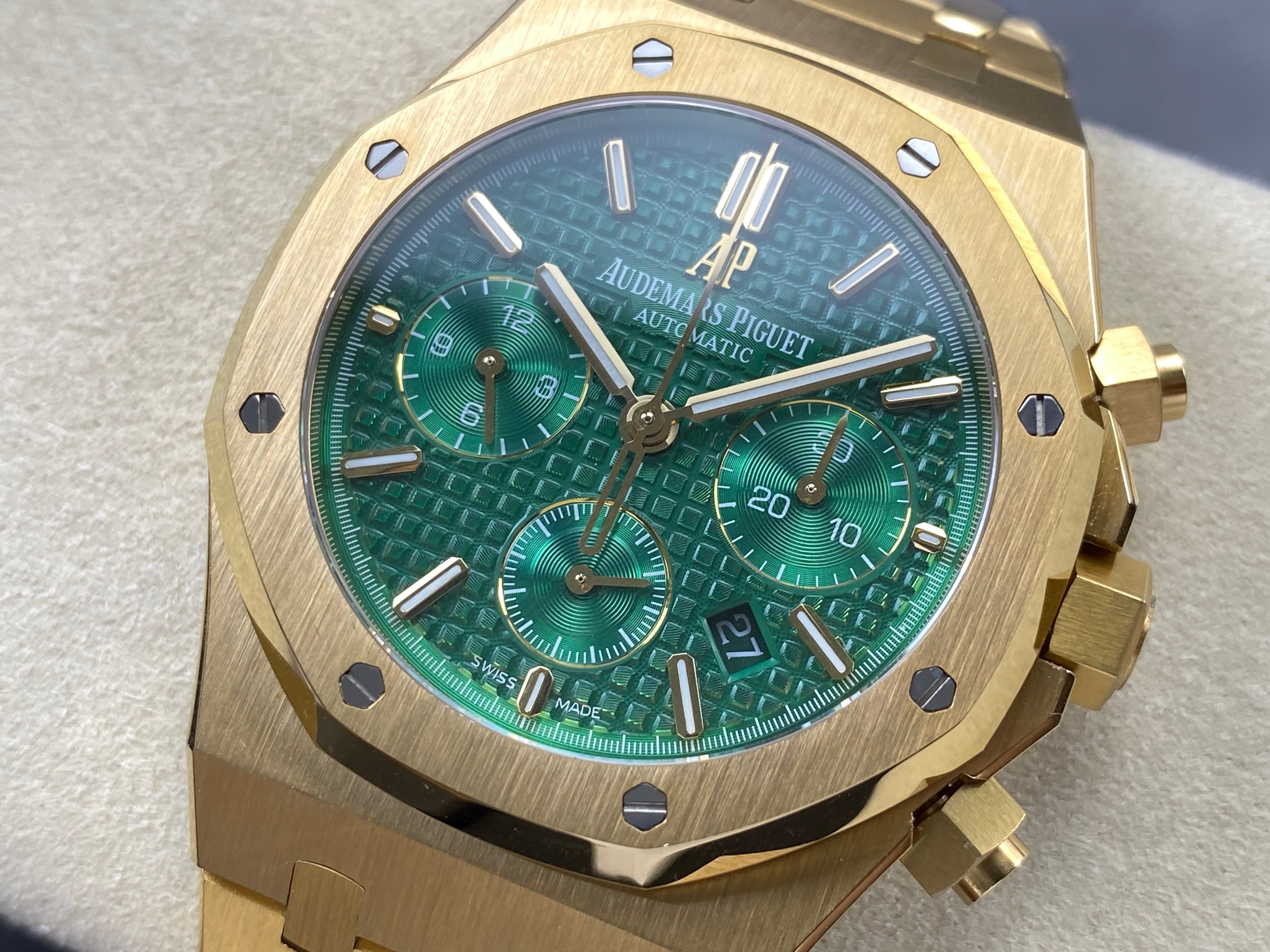 Audemars Piguet Royal Oak Chronograph 41mm Gold Green Dial
