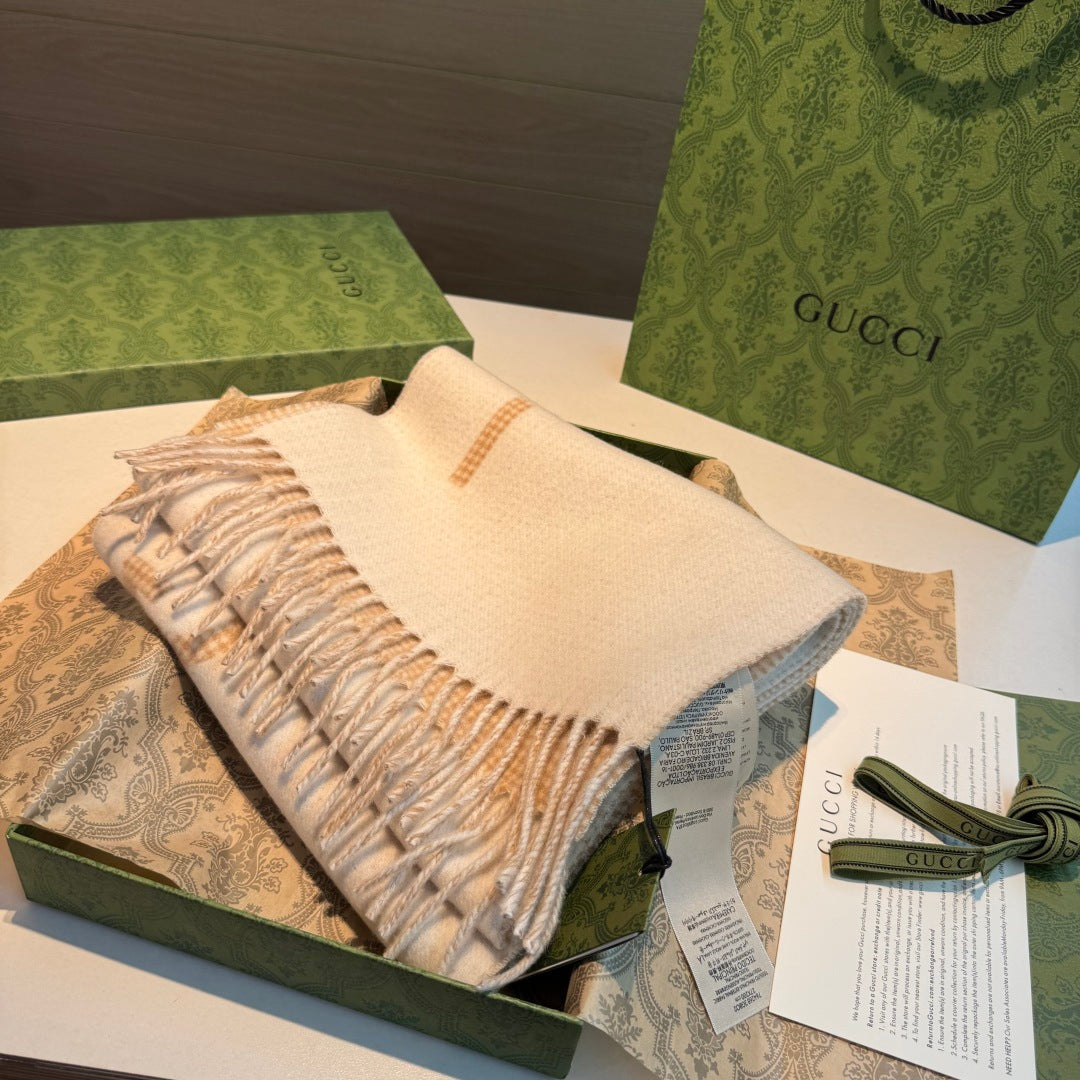 GG Houndstooth Scarf 180CM Beige Cashmere 288335