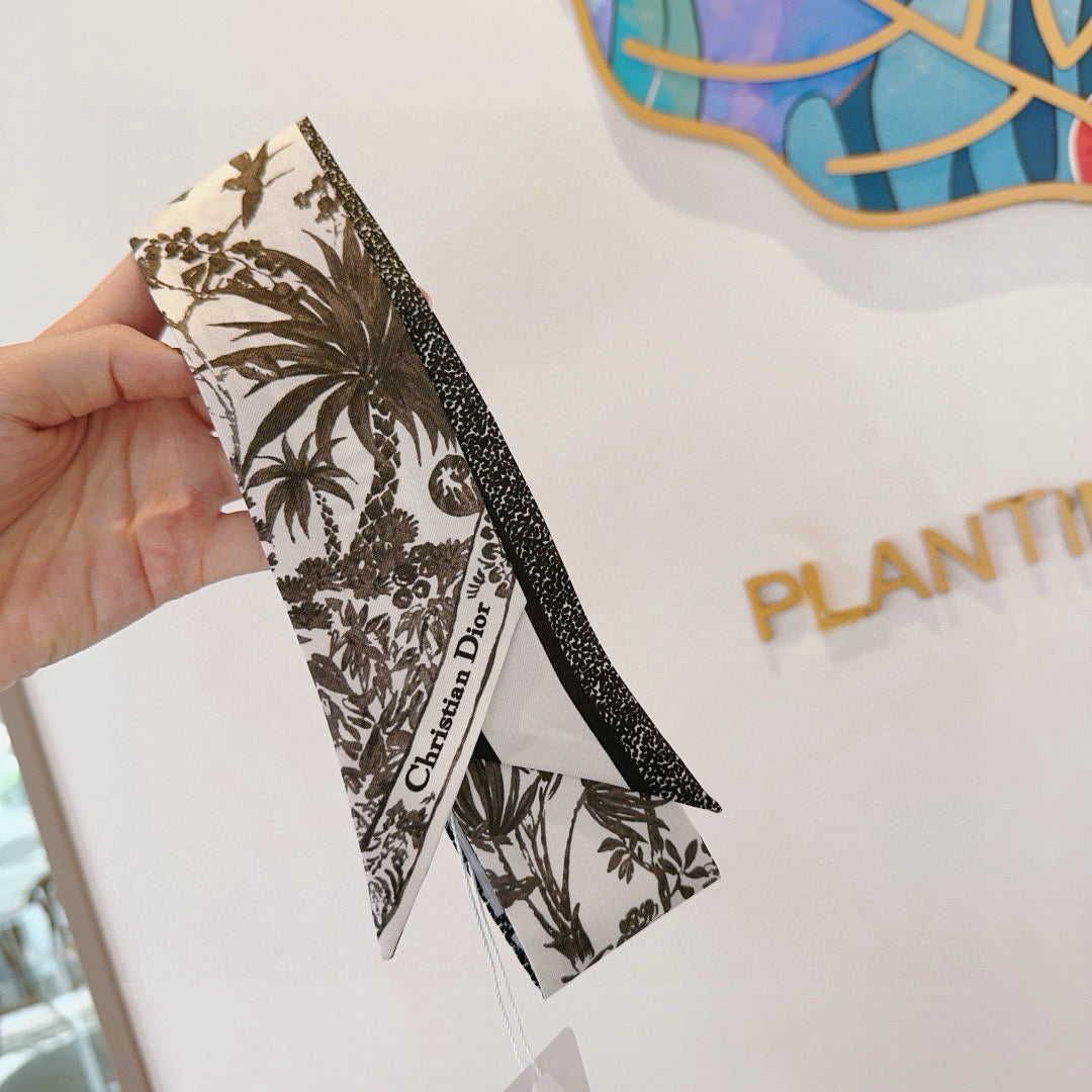 CD Twilly Mini Scarf 105cm Black Mulberry Silk 935274