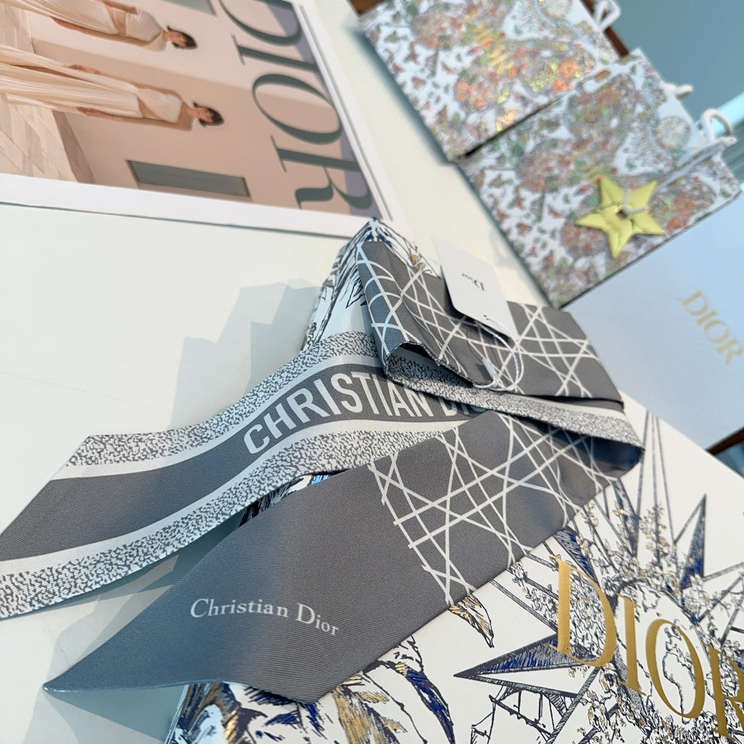 CC  Twilly Mini Scarf 120cm Gray Mulberry Silk 945732