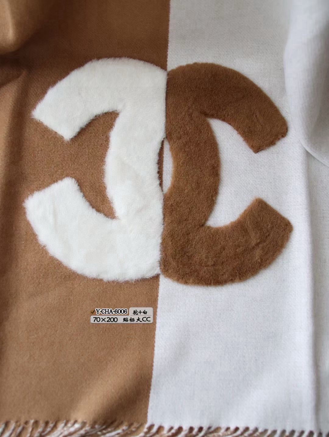 CC 25 Scarf 220cm White Brown Lambswool 968414