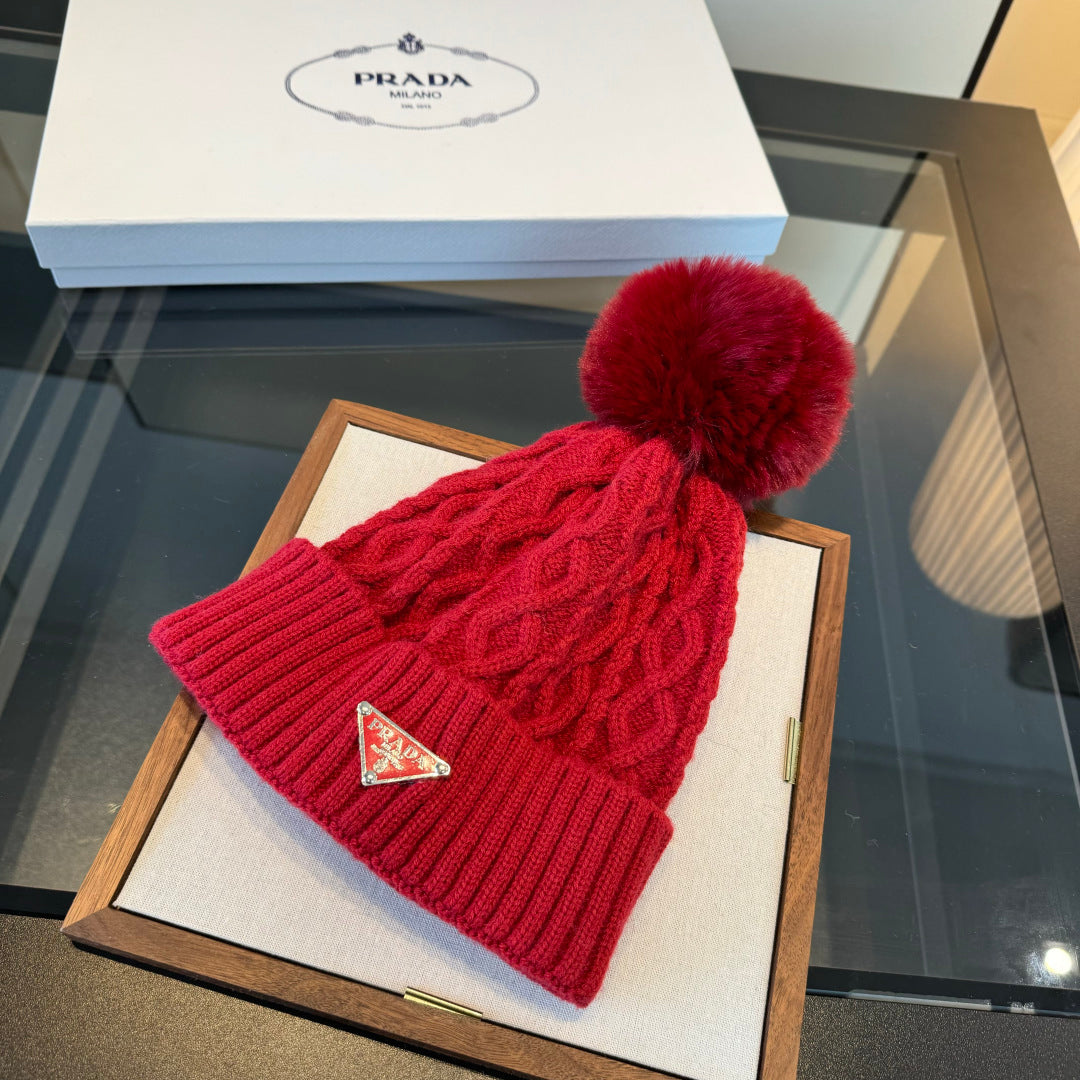 Prada Knitted Beanie 477680