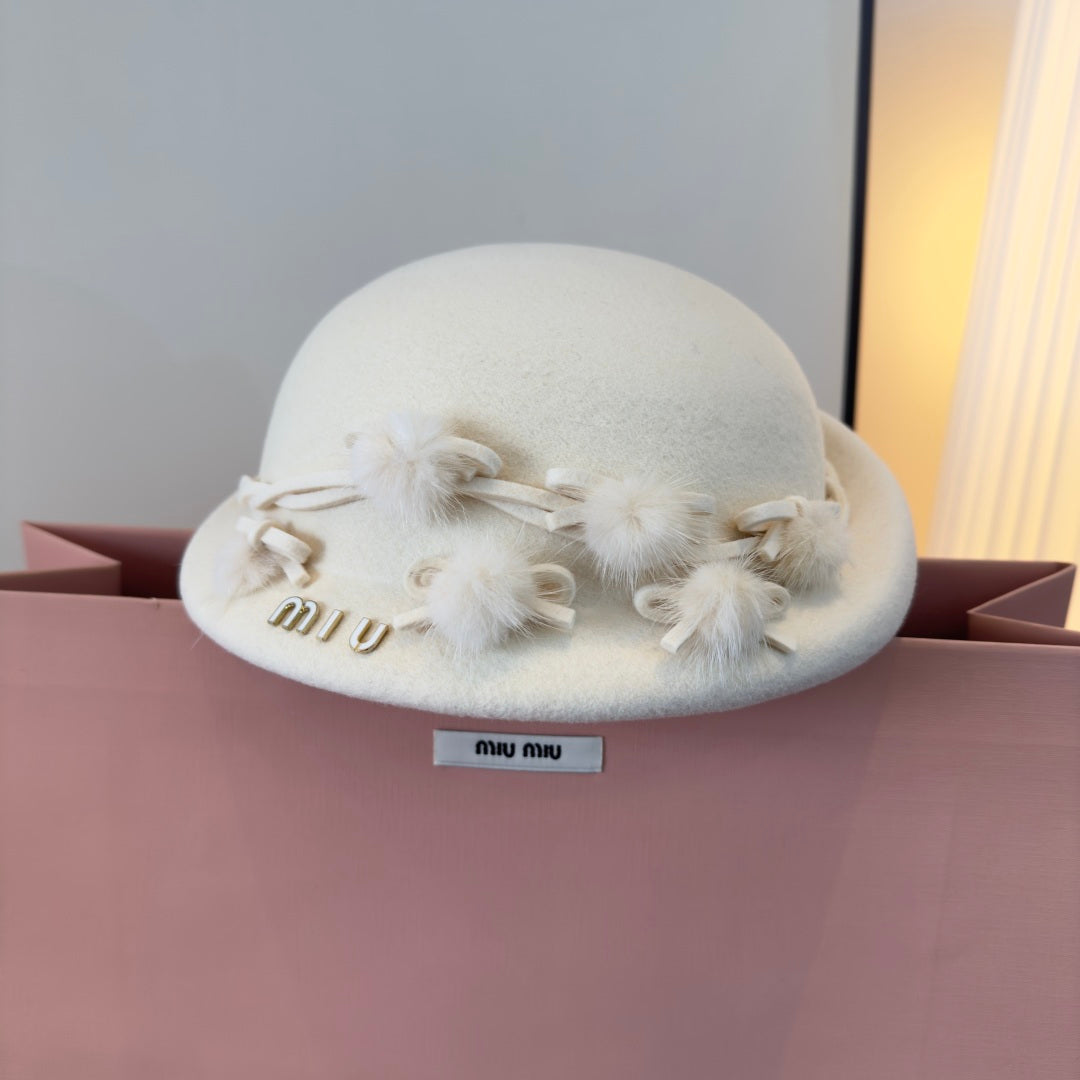 Miumiu Cashmere Bucket Hat 477664