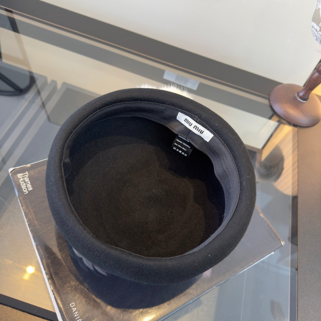 Miumiu 2026 Cashmere Bucket Hat 565775