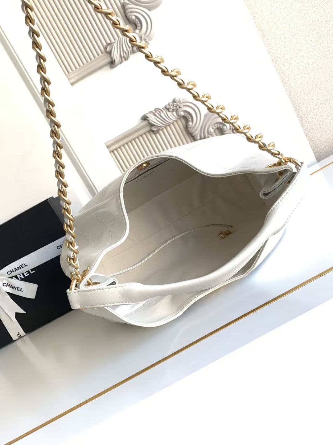 Chanel 2026 Hippie Hobo Bag 35cm White Calfskin 326214