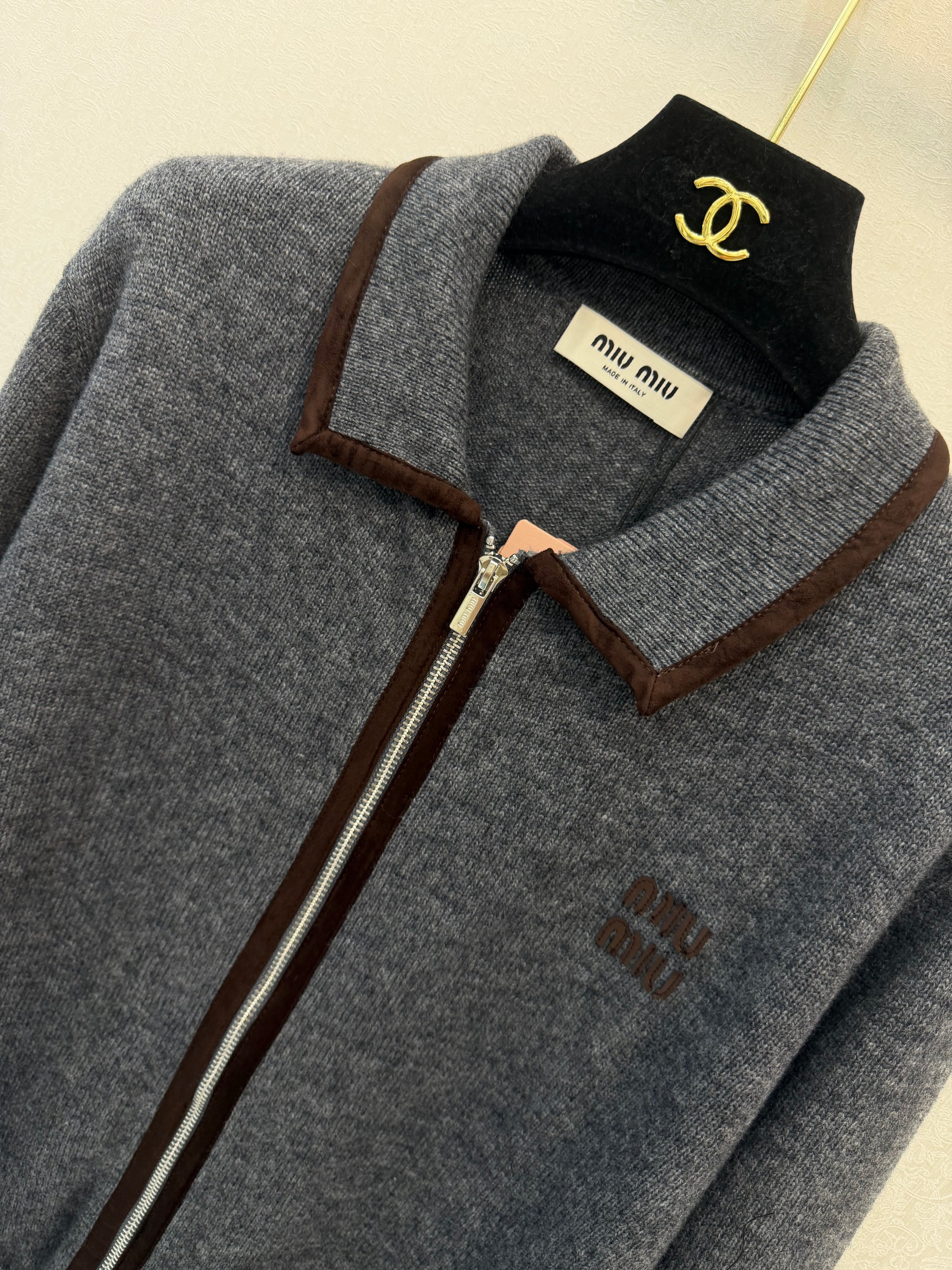 Miumiu 2026 Collared Double-zip Cardigan Grey Wool 425587