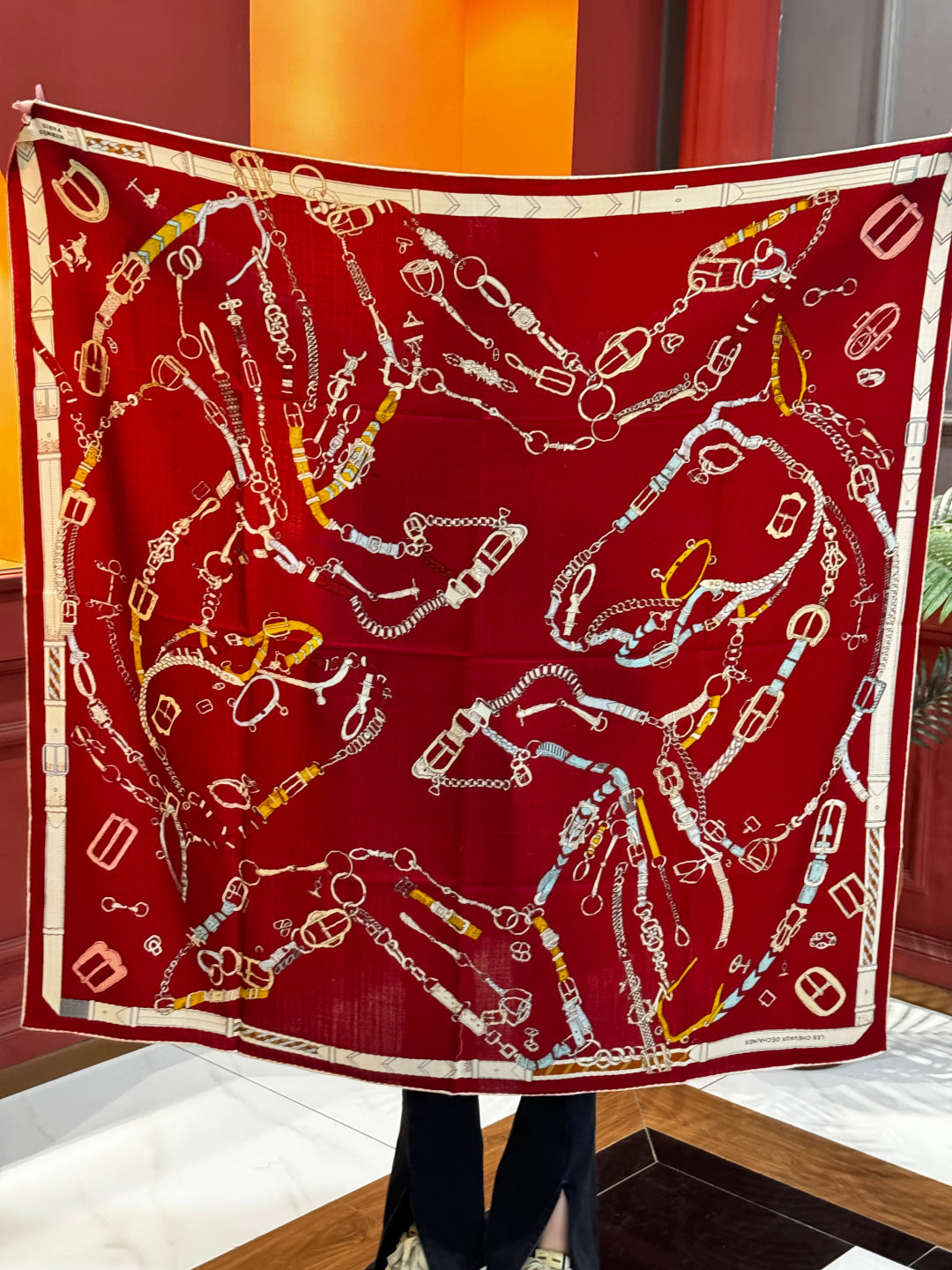 HM 25s Horse Reversible Scarf 140cm Red Cashmere Silk 967389