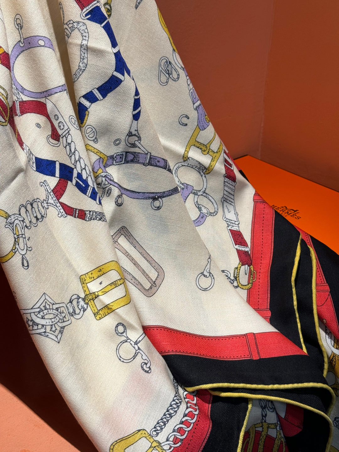 HM 25s Horse Reversible Scarf 140cm Beige Black Red Cashmere Silk 967395