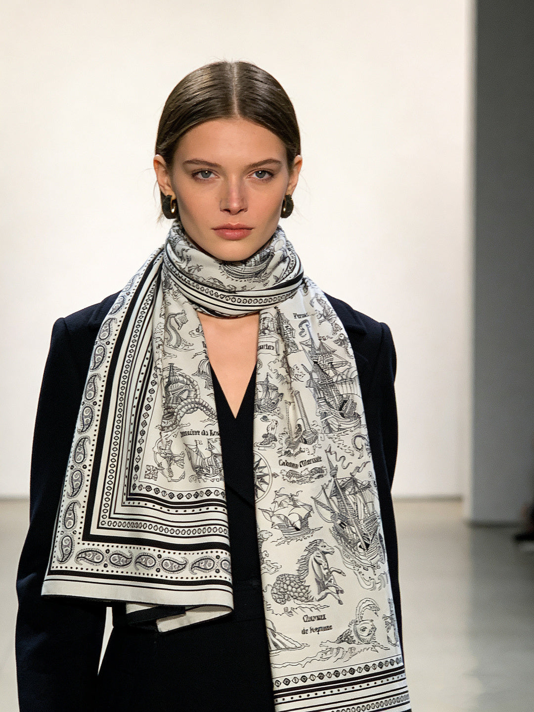 HM 25s Sailor Tattoo Scarf 140cm White Black Cashmere Silk 967419