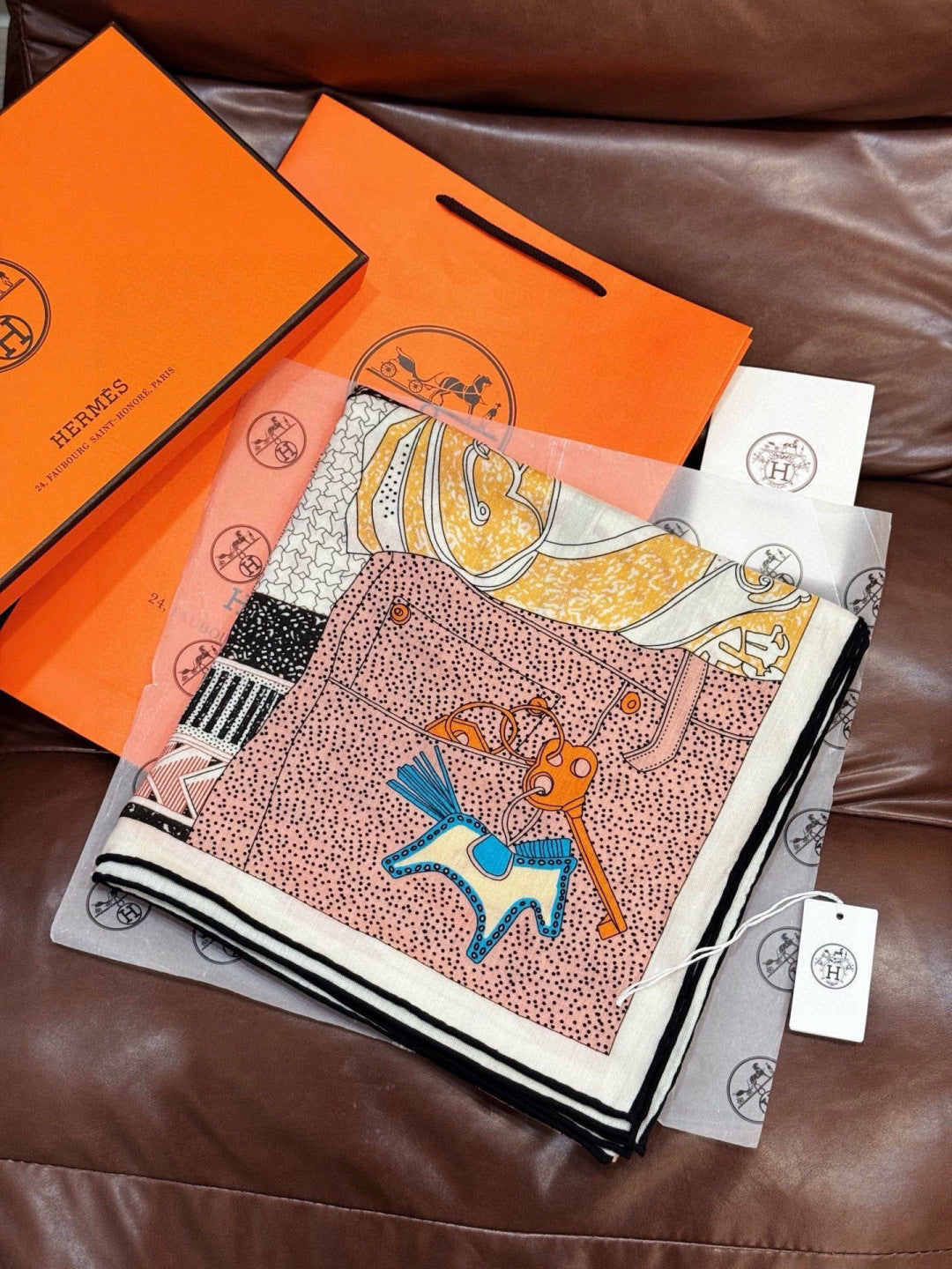 HM 25s Essential Scarf 140cm Pink Colorful Cashmere Silk 967424