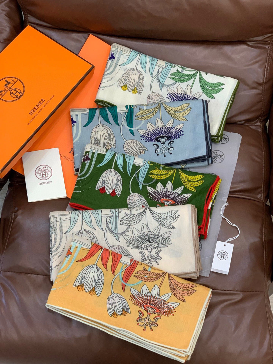 HM 25s Rainbow Scarf 140cm Green Colorful Cashmere Silk 970926