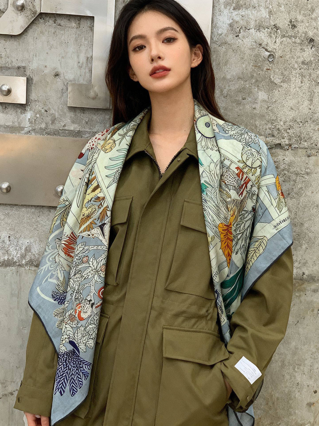 HM 25s Rainbow Scarf 140cm Blue Colorful Cashmere Silk 970928