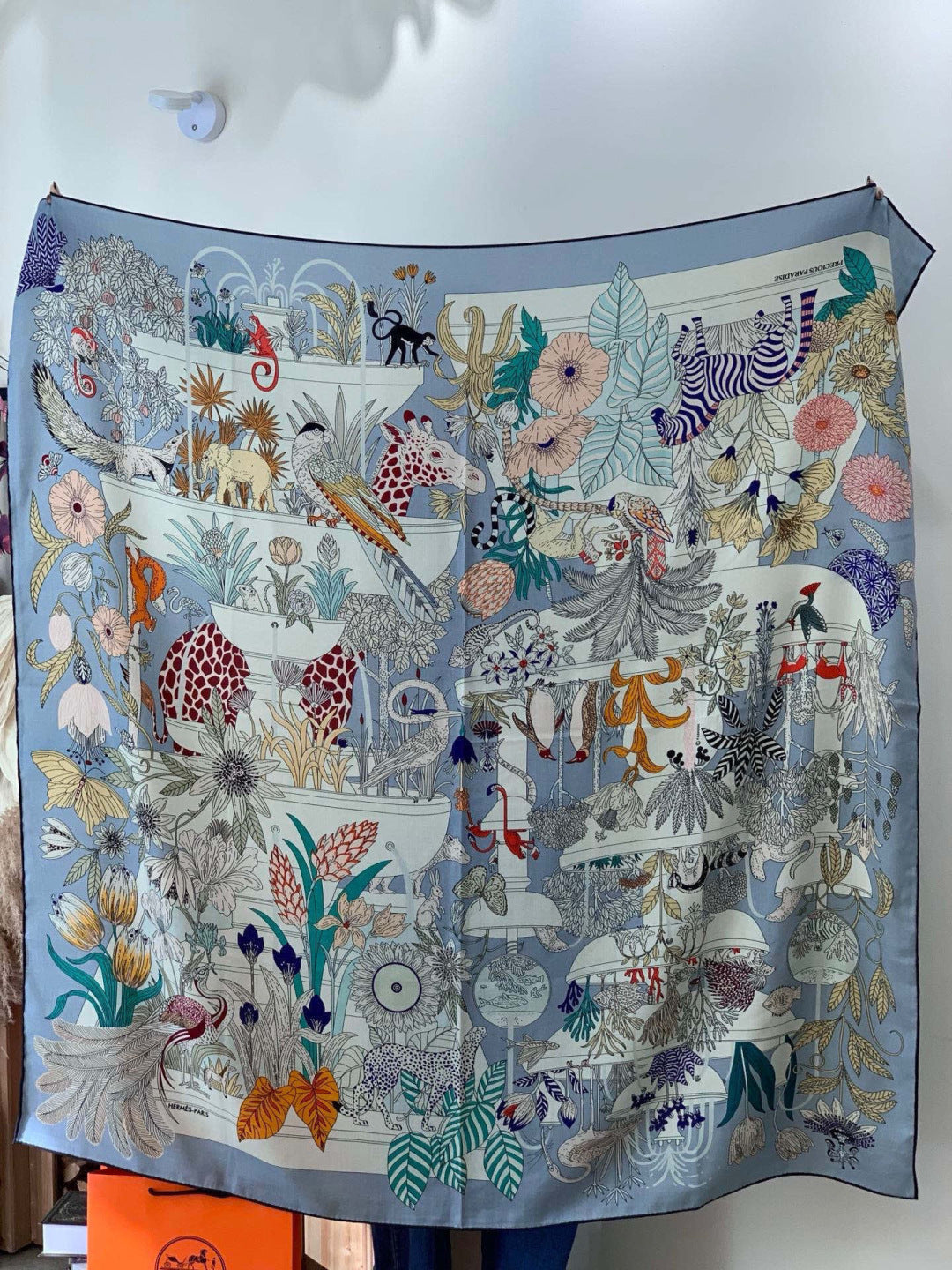 HM 25s Rainbow Scarf 140cm Blue Colorful Cashmere Silk 970928