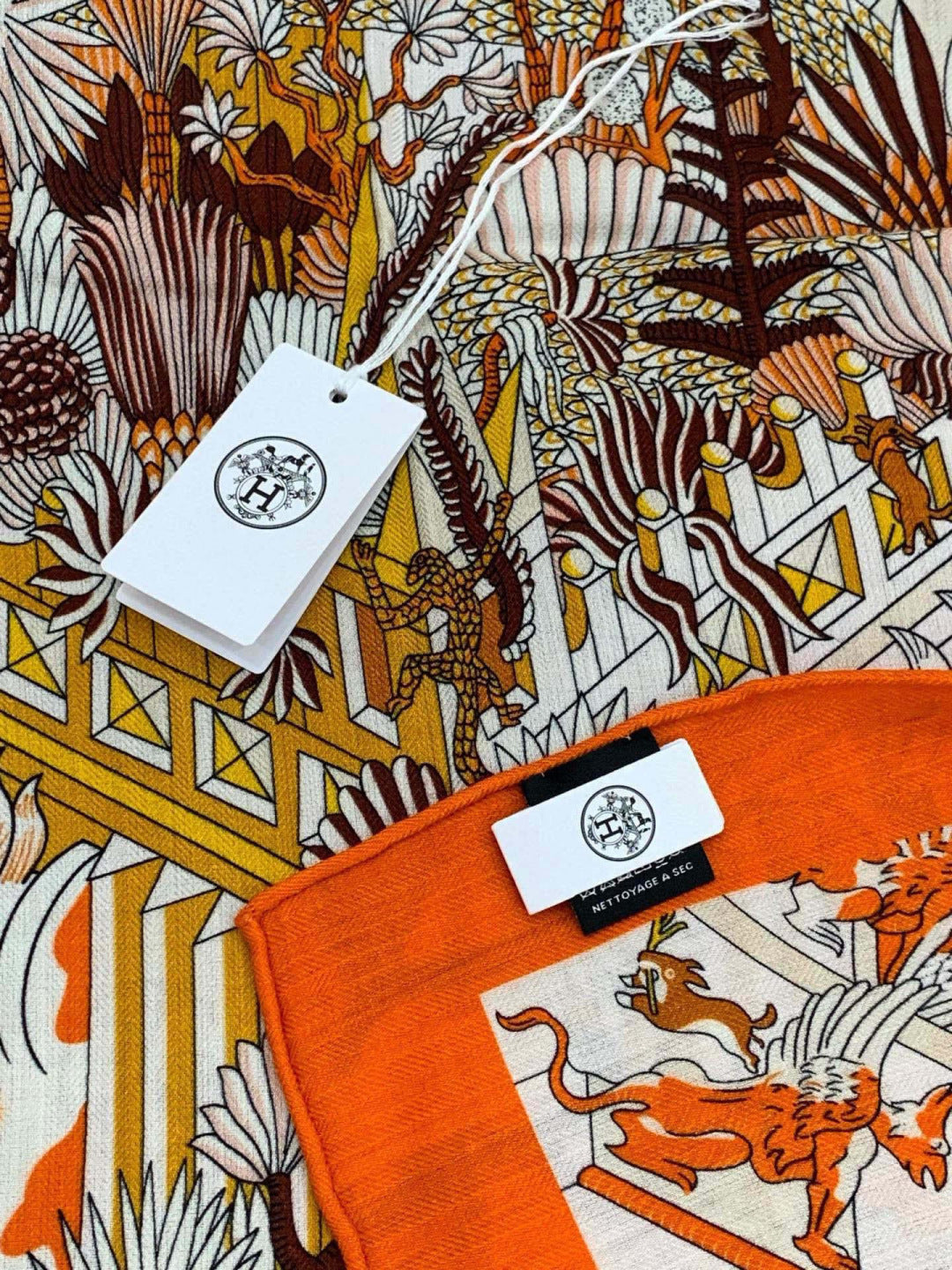 HM 25s The King Scarf 140cm Orange Multicolor Cashmere 973041