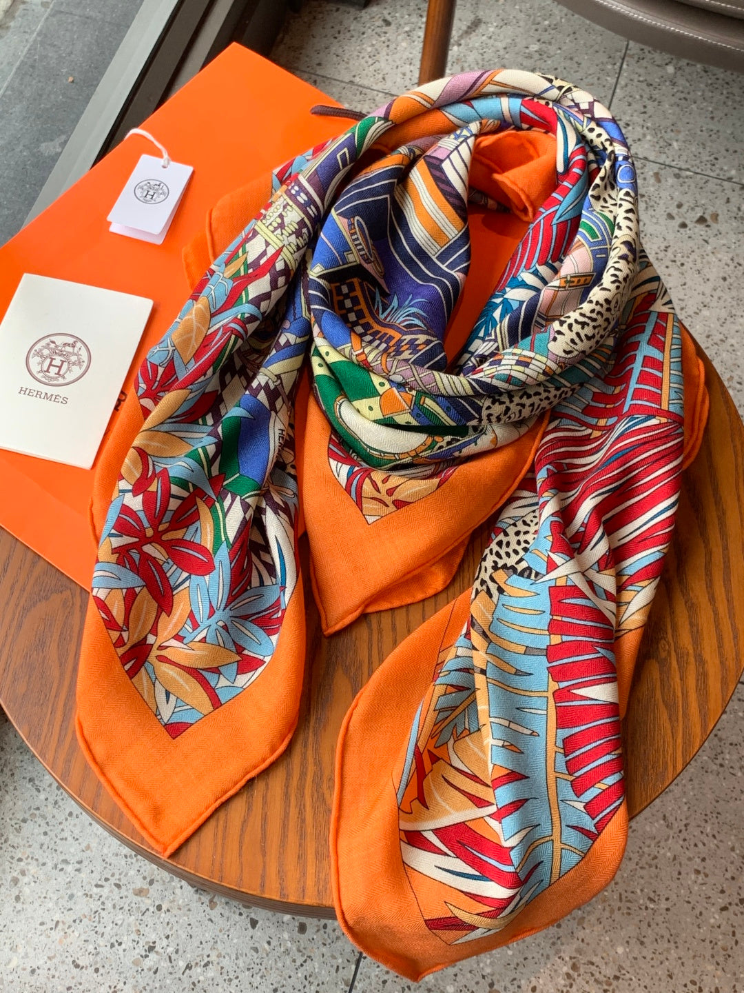 HM 25s Reversible Scarf 140cm Orange Blue Cashmere 976227