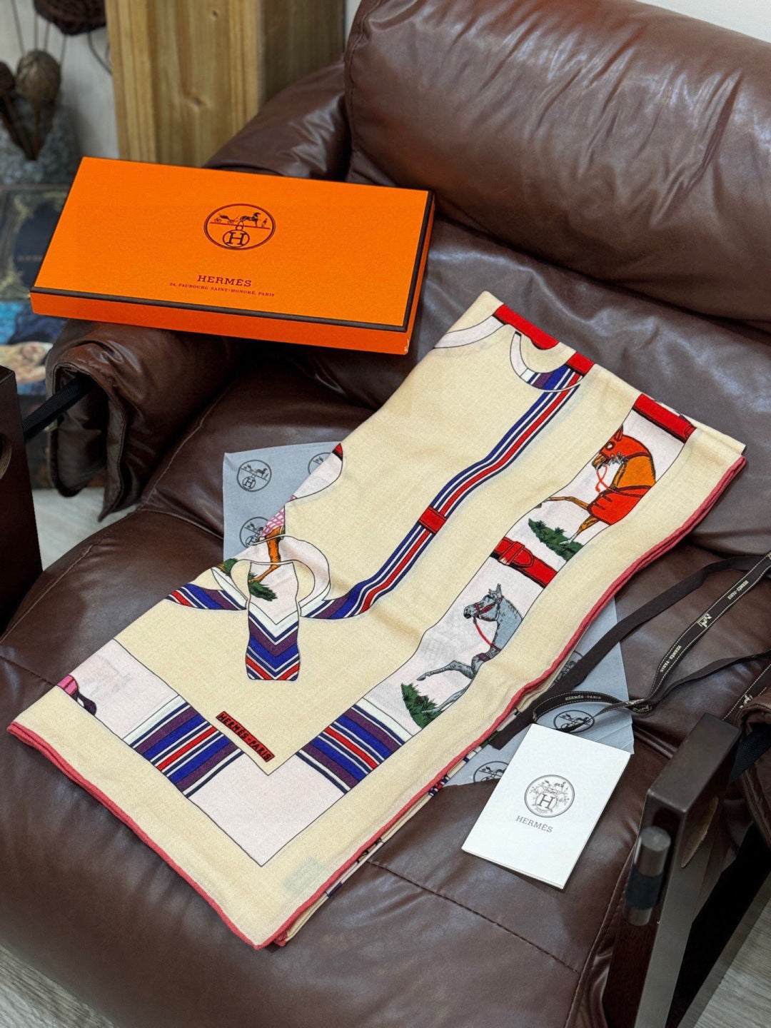 HM 25s Golden Spurs Scarf 140cm Beige Blue Cashmere 976284