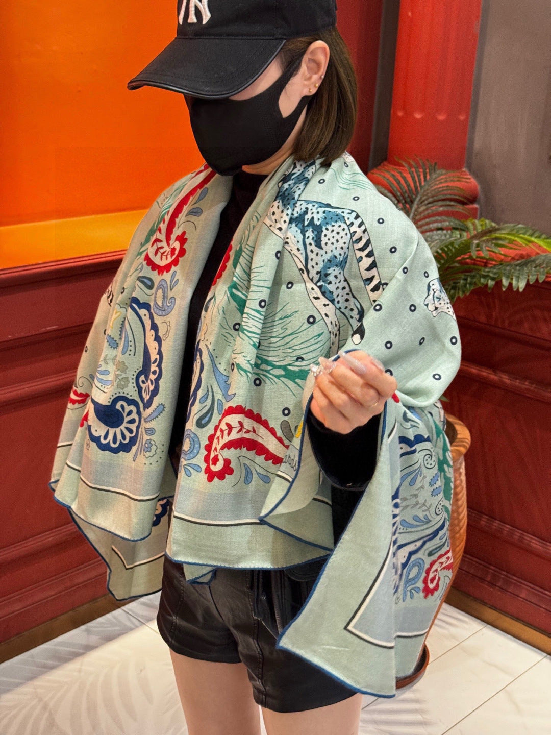 HM 25s Jungle Love Scarf 140cm Light Blue Cashmere 976286