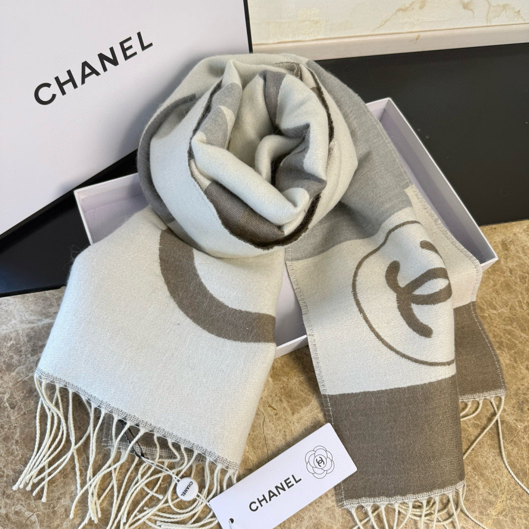 CC 25 Scarf 200cm White Brown Lambswool 968388