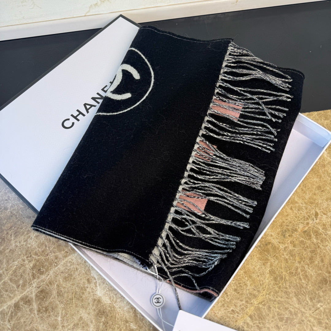 CC 25 Scarf 200cm White Black Lambswool 968389