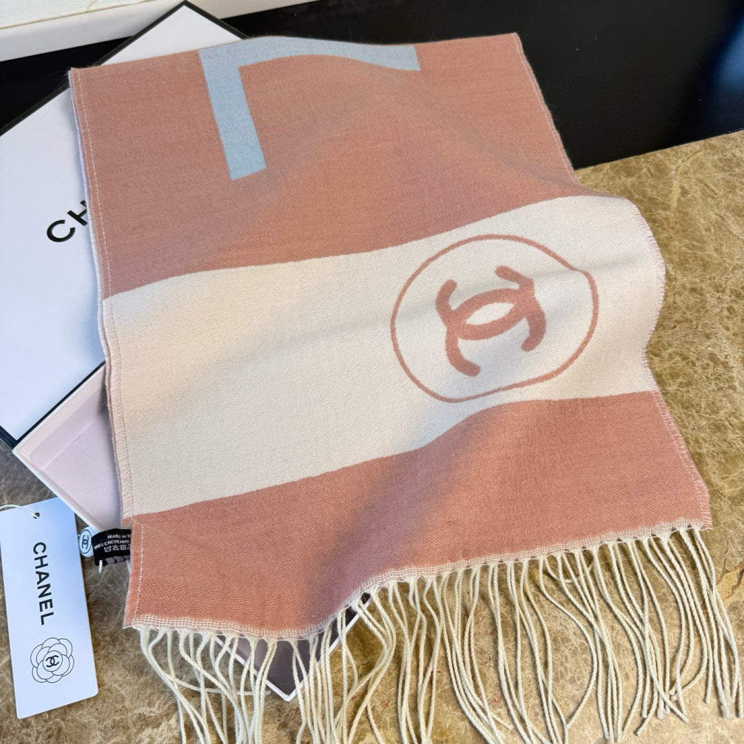 CC 25 Scarf 200cm White Pink Lambswool 968390