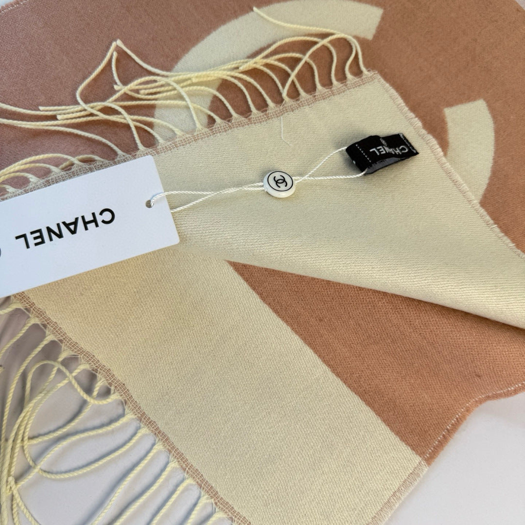 CC 25 Scarf 200cm White Pink Lambswool 968390