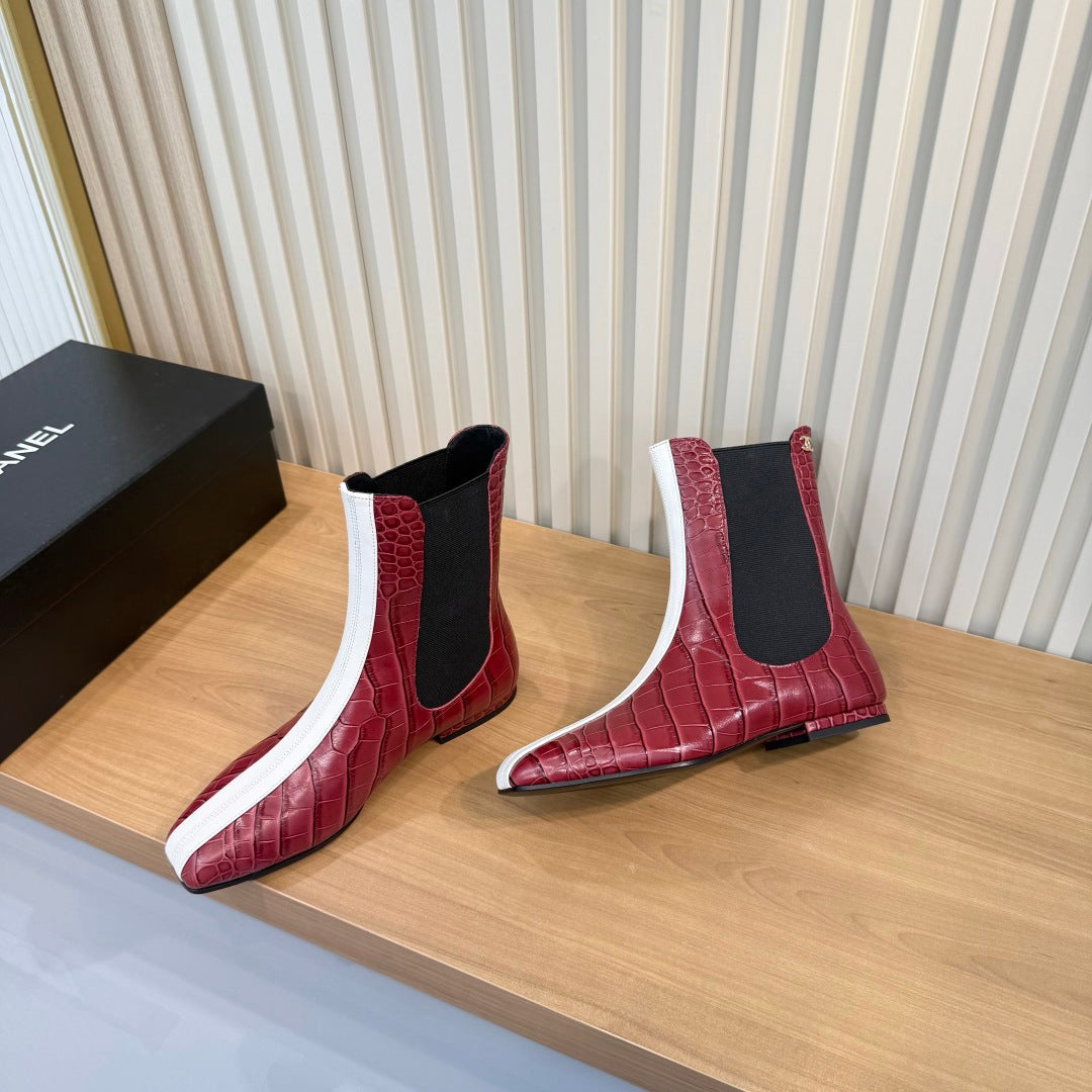 Chanel 2026 Chelsea Boots Calfskin 986912