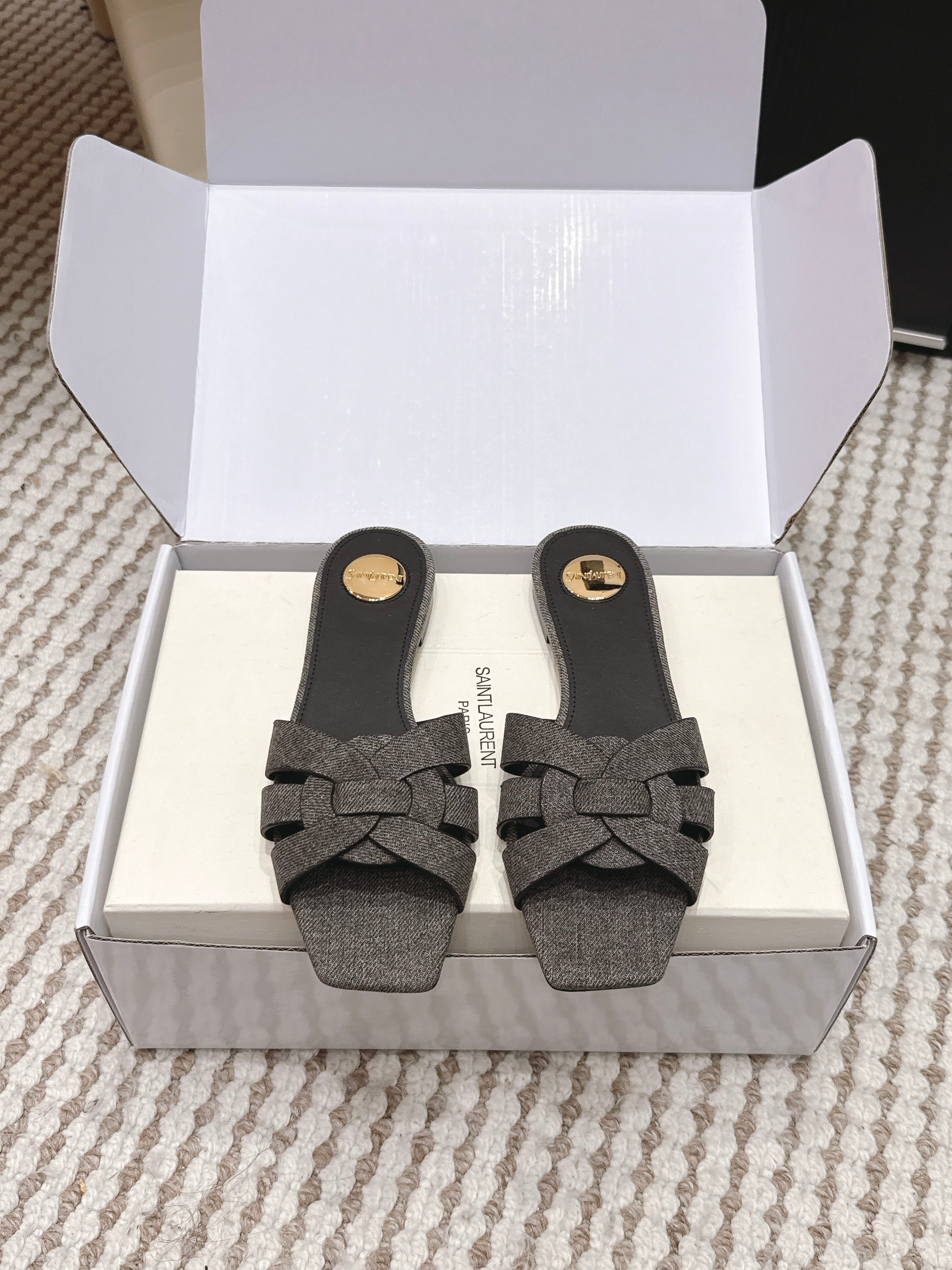 YSL 26ss  Flat Slippers Dark Gray Denim Leather 654728