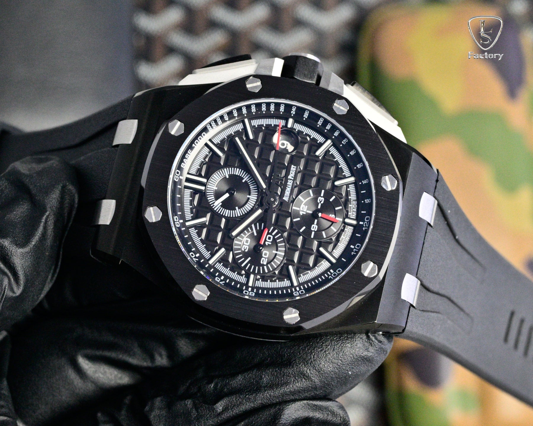Audemars Piguet Royal Oak Chronograph 41mm Black Case Dial Black Rubber Strap