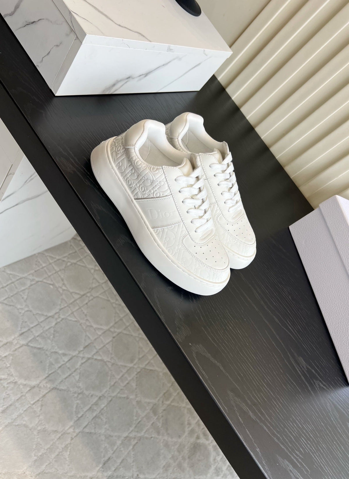 Dior 2026 Star Sneakers Cowhide 977533